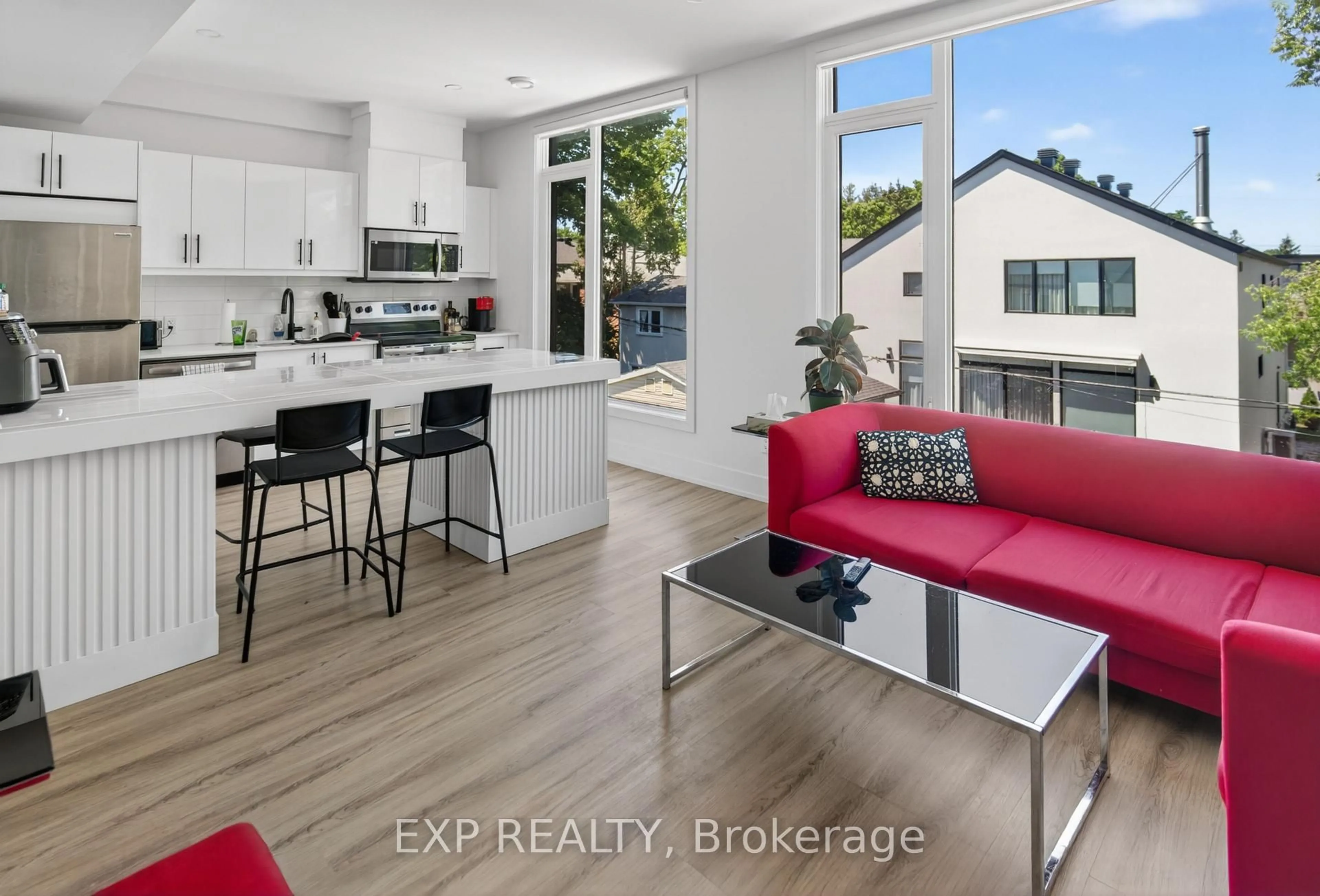Open concept kitchen, unknown for 273 DUNCAIRN Ave, Ottawa Ontario K1Z 7H1