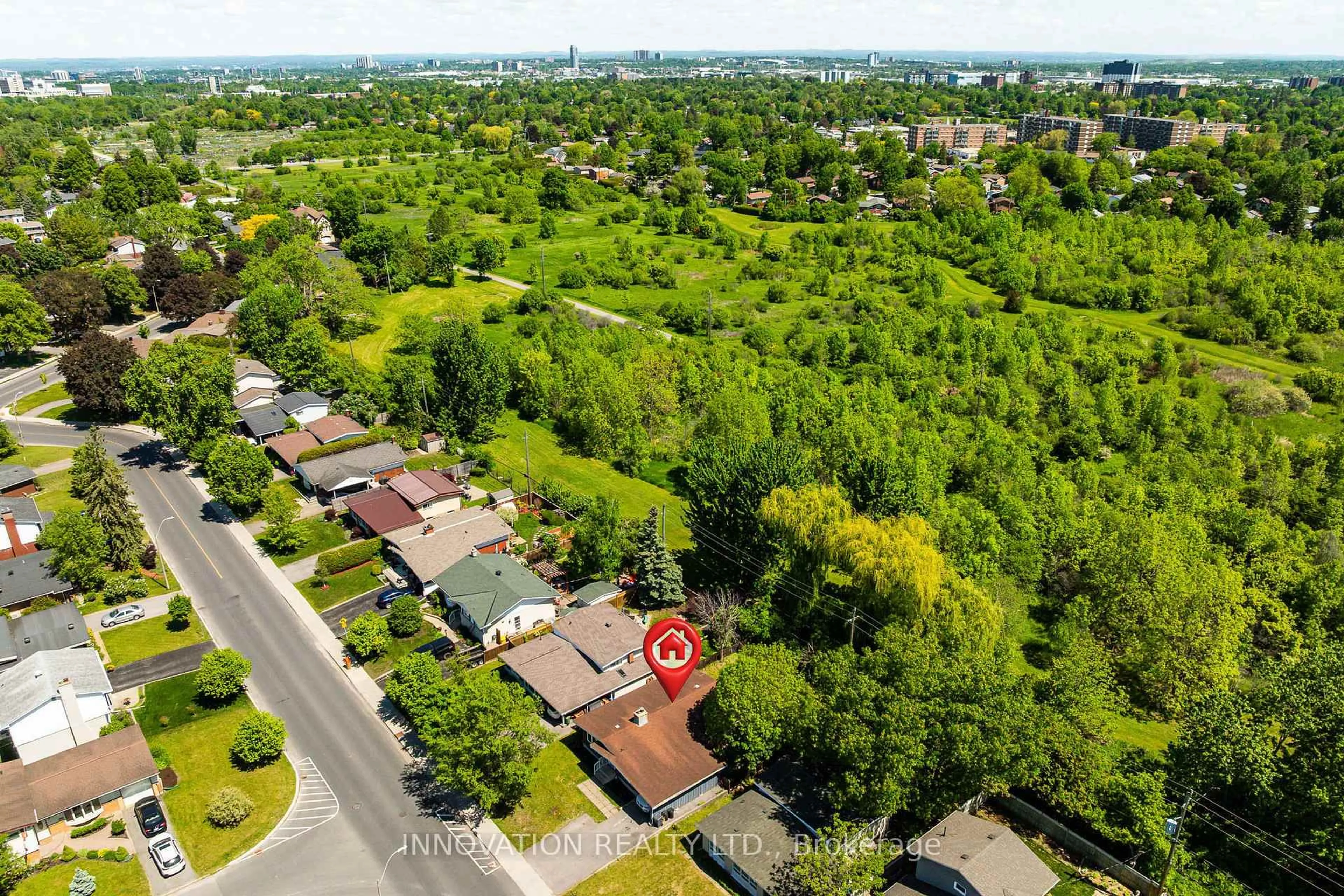 A pic from outside/outdoor area/front of a property/back of a property/a pic from drone, street for 2329 Ryder St, Ottawa Ontario K1H 6X4