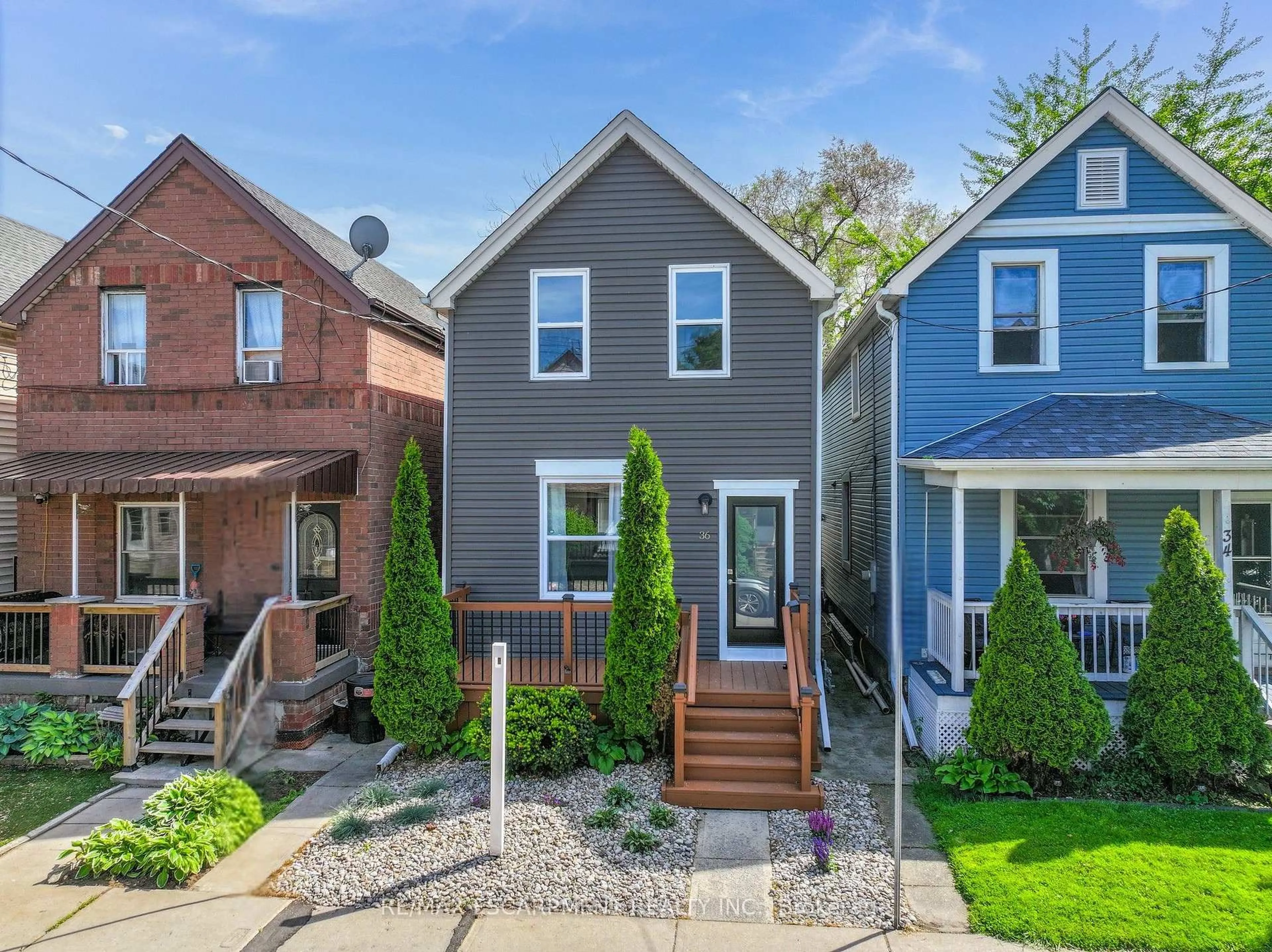 Home with brick exterior material, street for 36 Francis St, Hamilton Ontario L8L 3V1