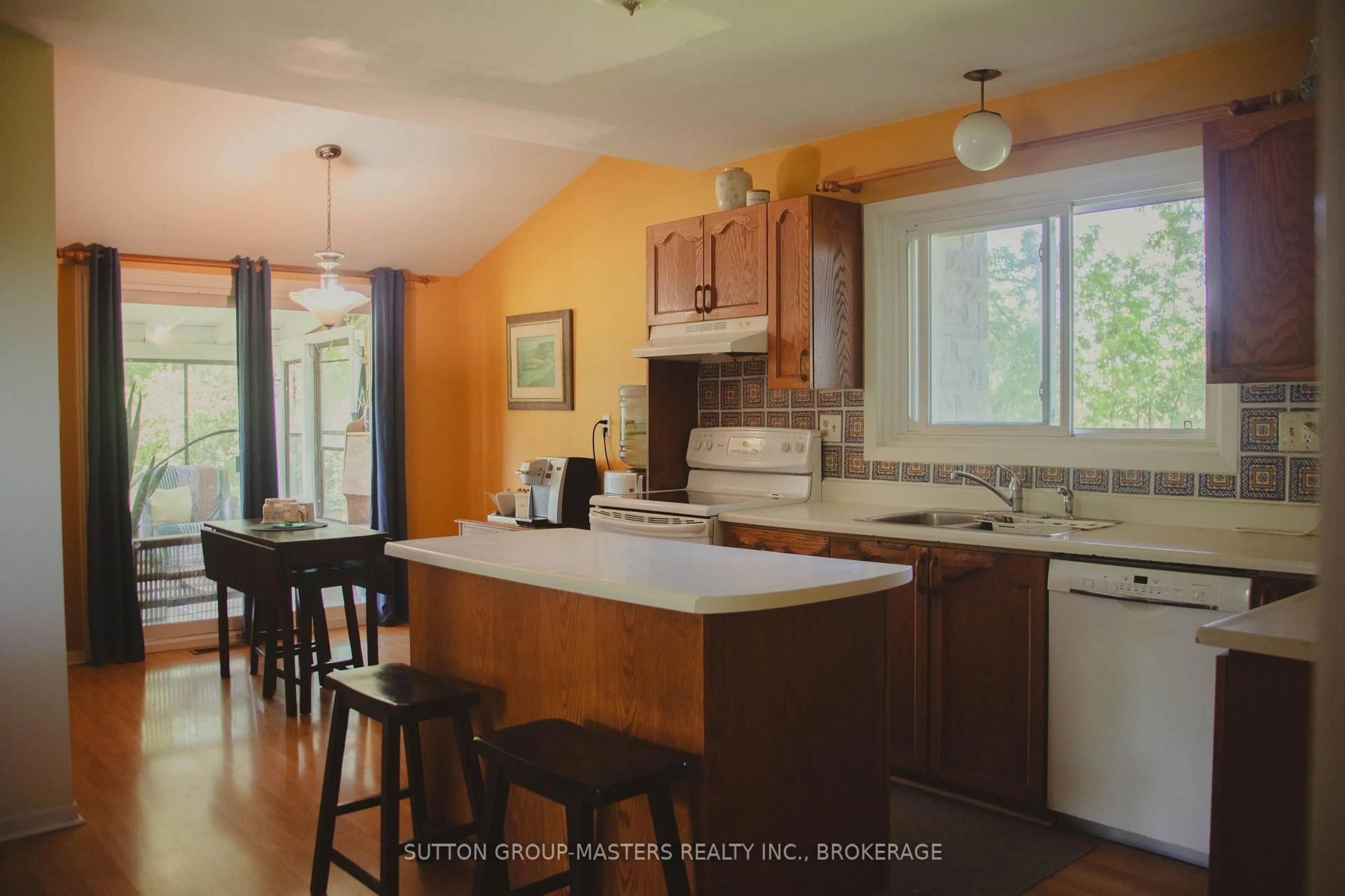 Open concept kitchen, unknown for 4374 County Road 1, Yarker Ontario K0K 3N0