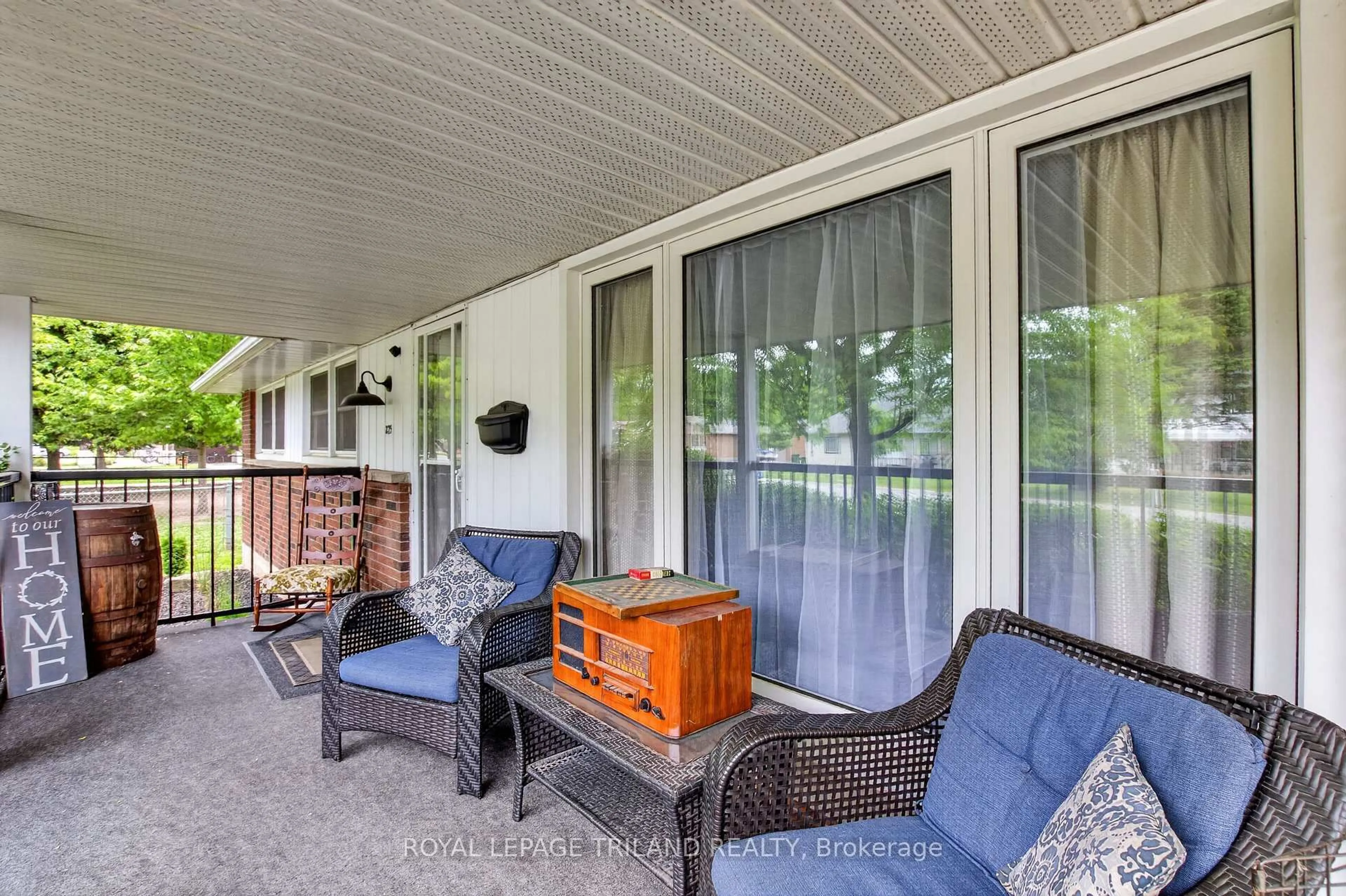 Patio, water/lake/river/ocean view for 279 Forest Ave, St. Thomas Ontario N5R 2K5