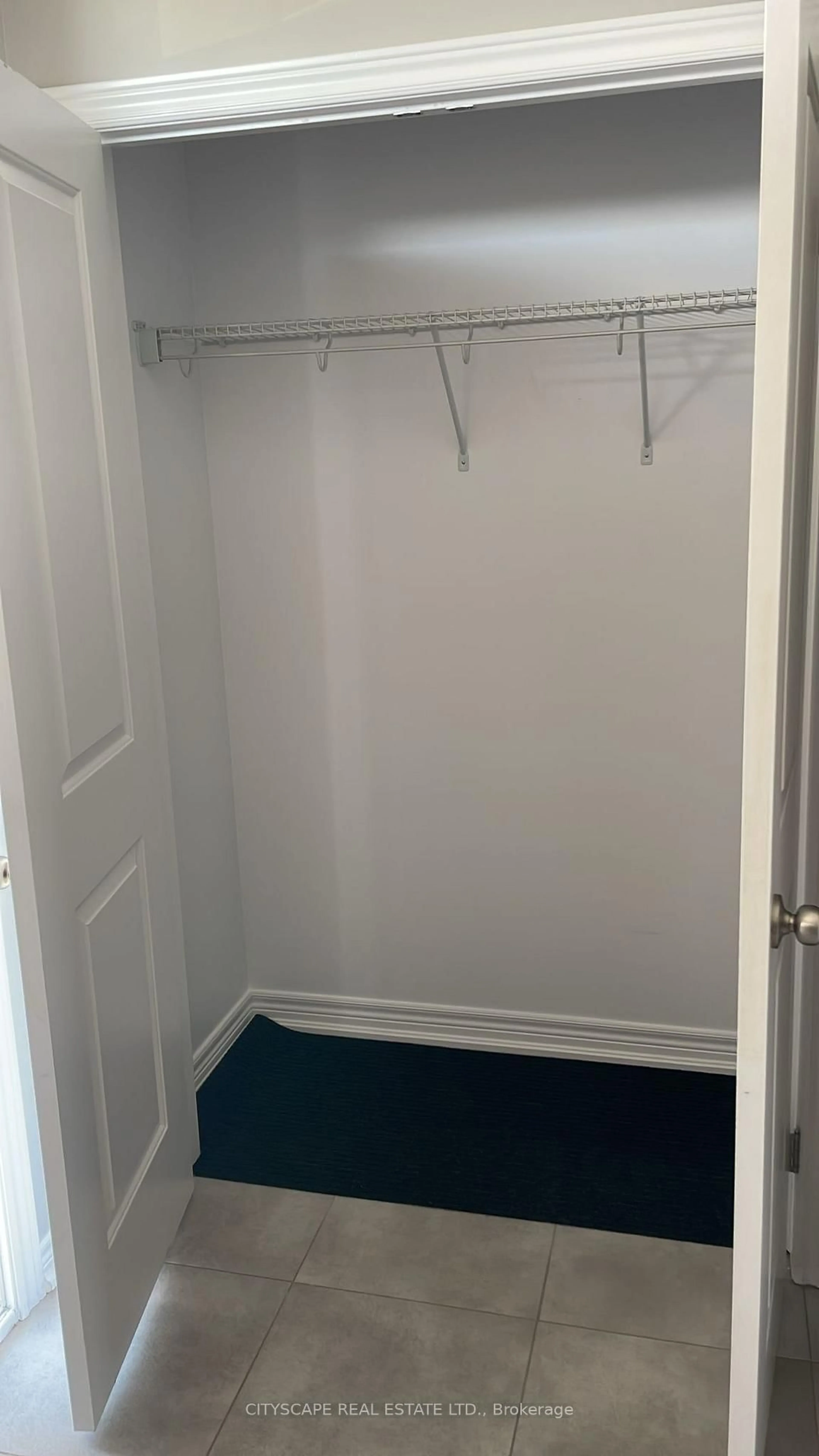 A pic of a room for 27 Lamb Cres, Thorold Ontario L2V 0G8