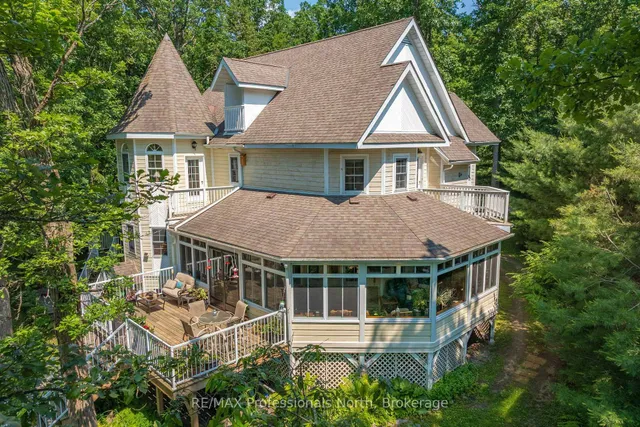22 Knowles Cres, Seguin 2