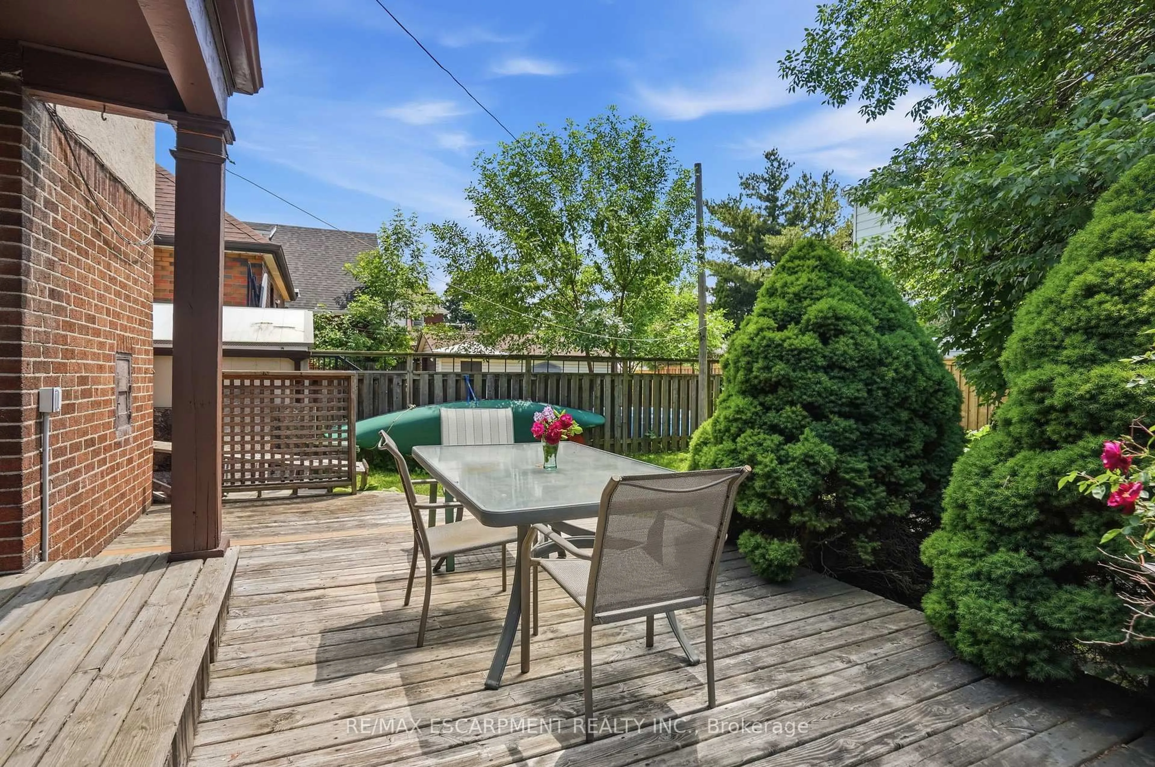 Patio, street for 1642 King St, Hamilton Ontario L8K 1T9