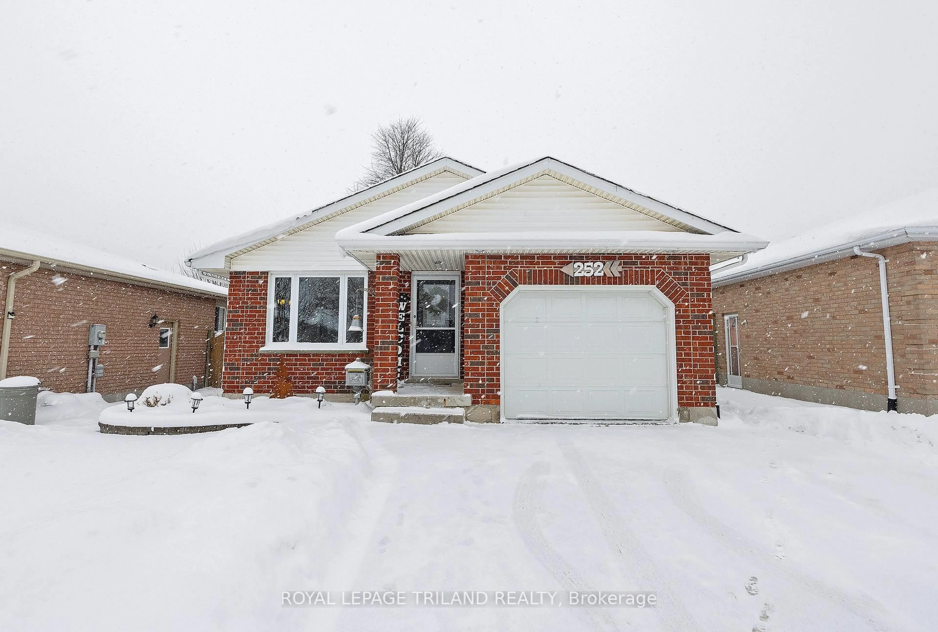 Home with brick exterior material, street for 252 Josselyn Dr, London South Ontario N6E 3S5