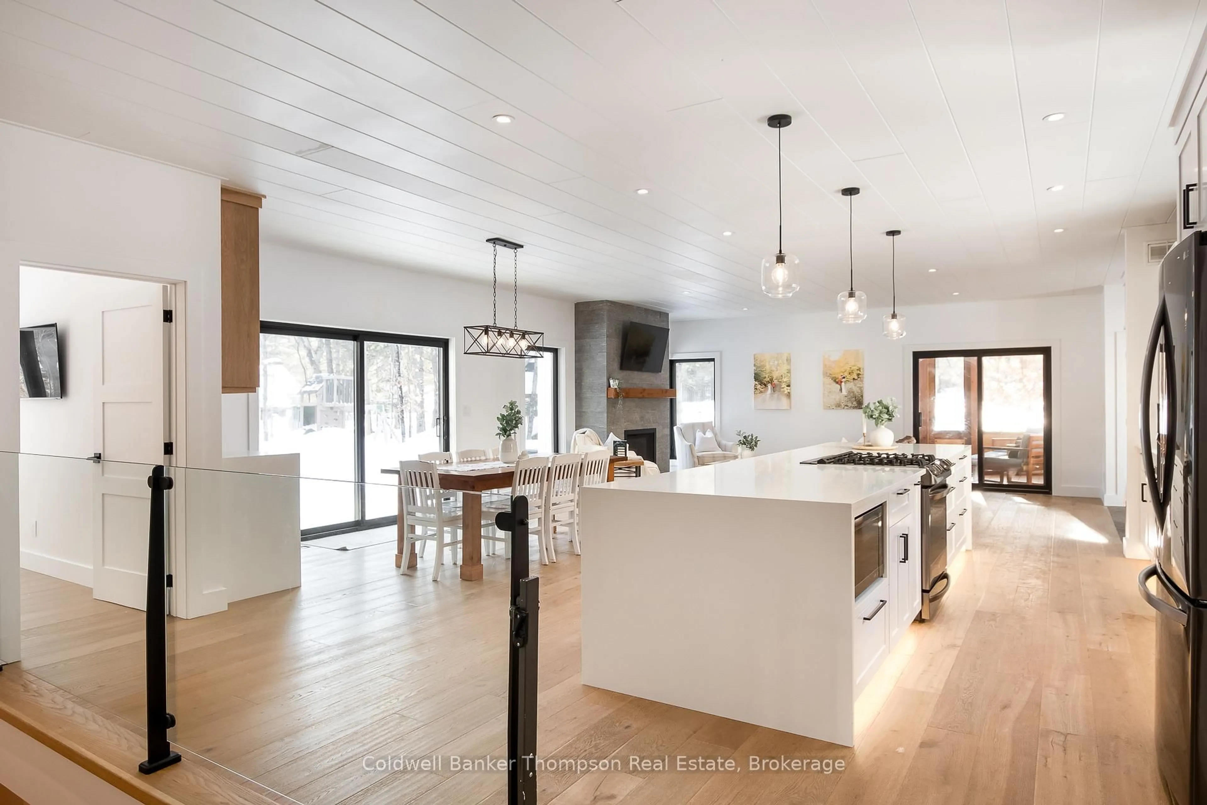 Open concept kitchen, unknown for 105 Spruce Dr, Huntsville Ontario P0B 1L0