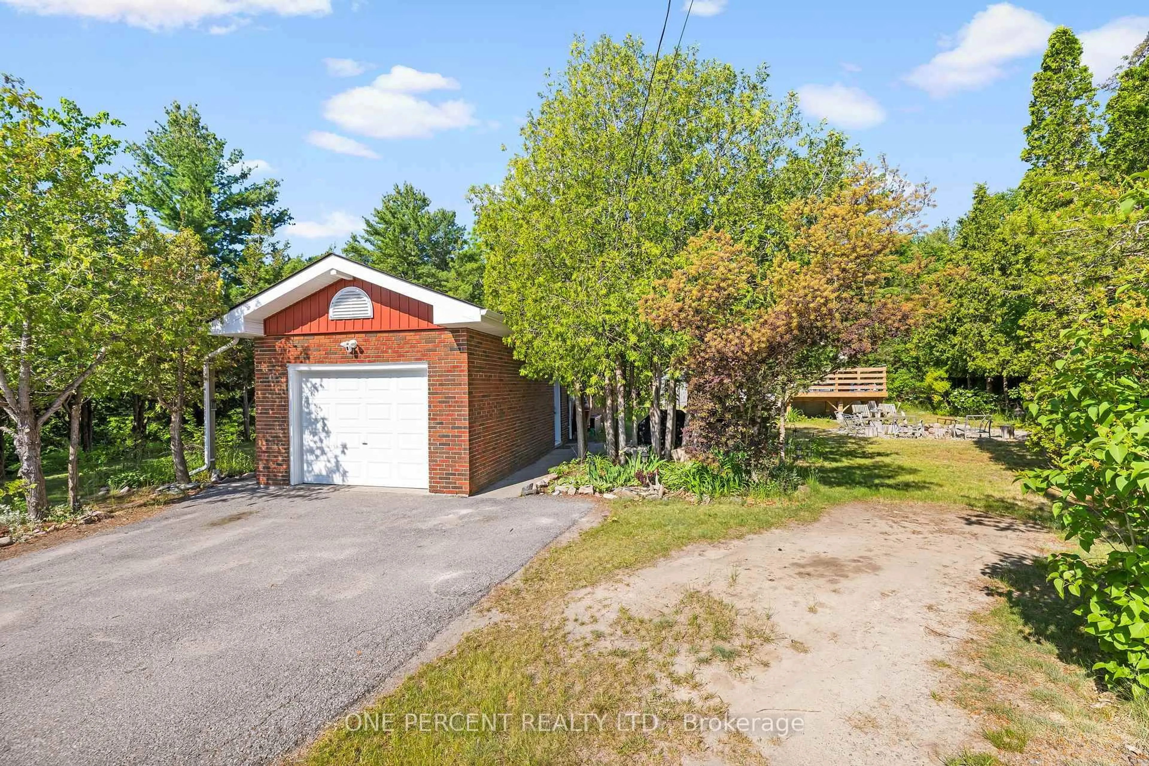A pic from outside/outdoor area/front of a property/back of a property/a pic from drone, street for 178 FIDDICK Rd, Cramahe Ontario K0K 1H0