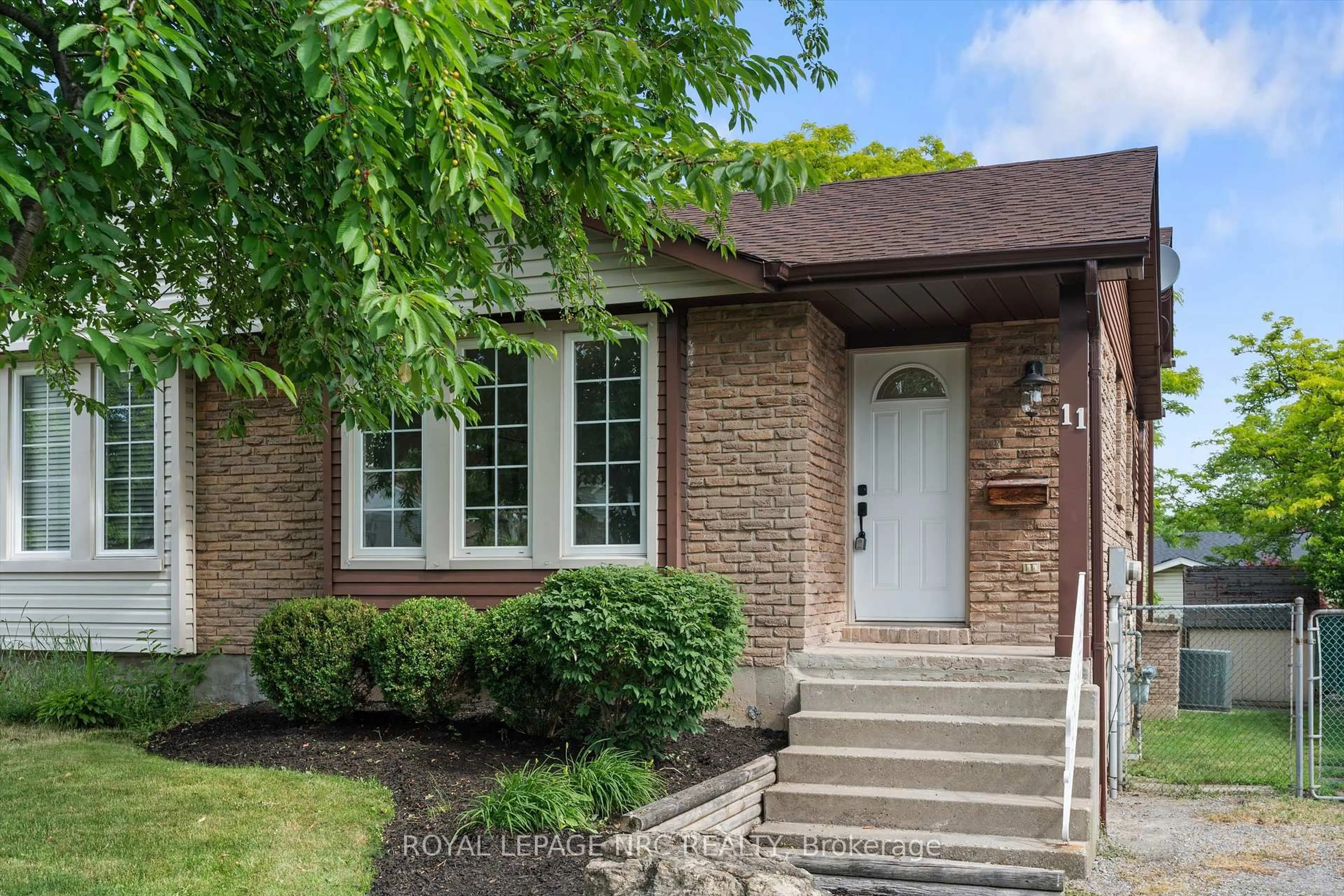Home with brick exterior material, street for 11 Dianne Dr, St. Catharines Ontario L2P 3R7