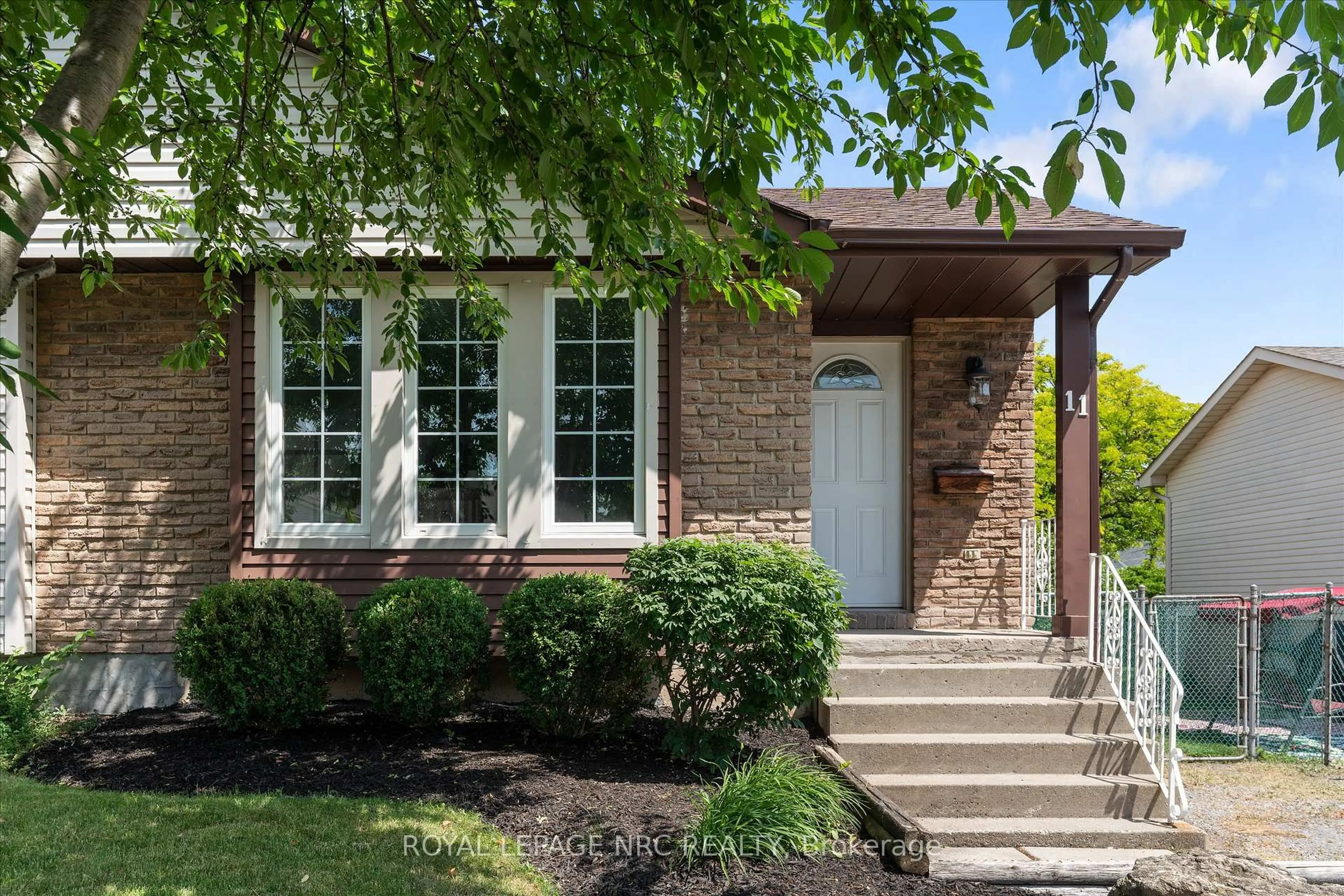 Home with brick exterior material, street for 11 Dianne Dr, St. Catharines Ontario L2P 3R7