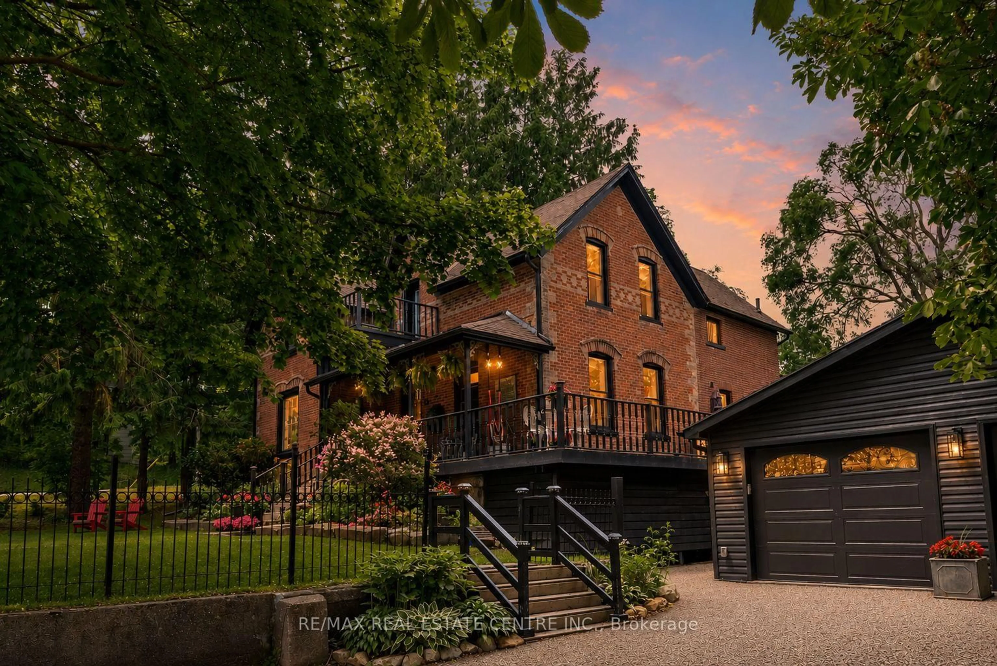 Home with brick exterior material, street for 28 Mill St, East Luther Grand Valley Ontario L0N 1G0