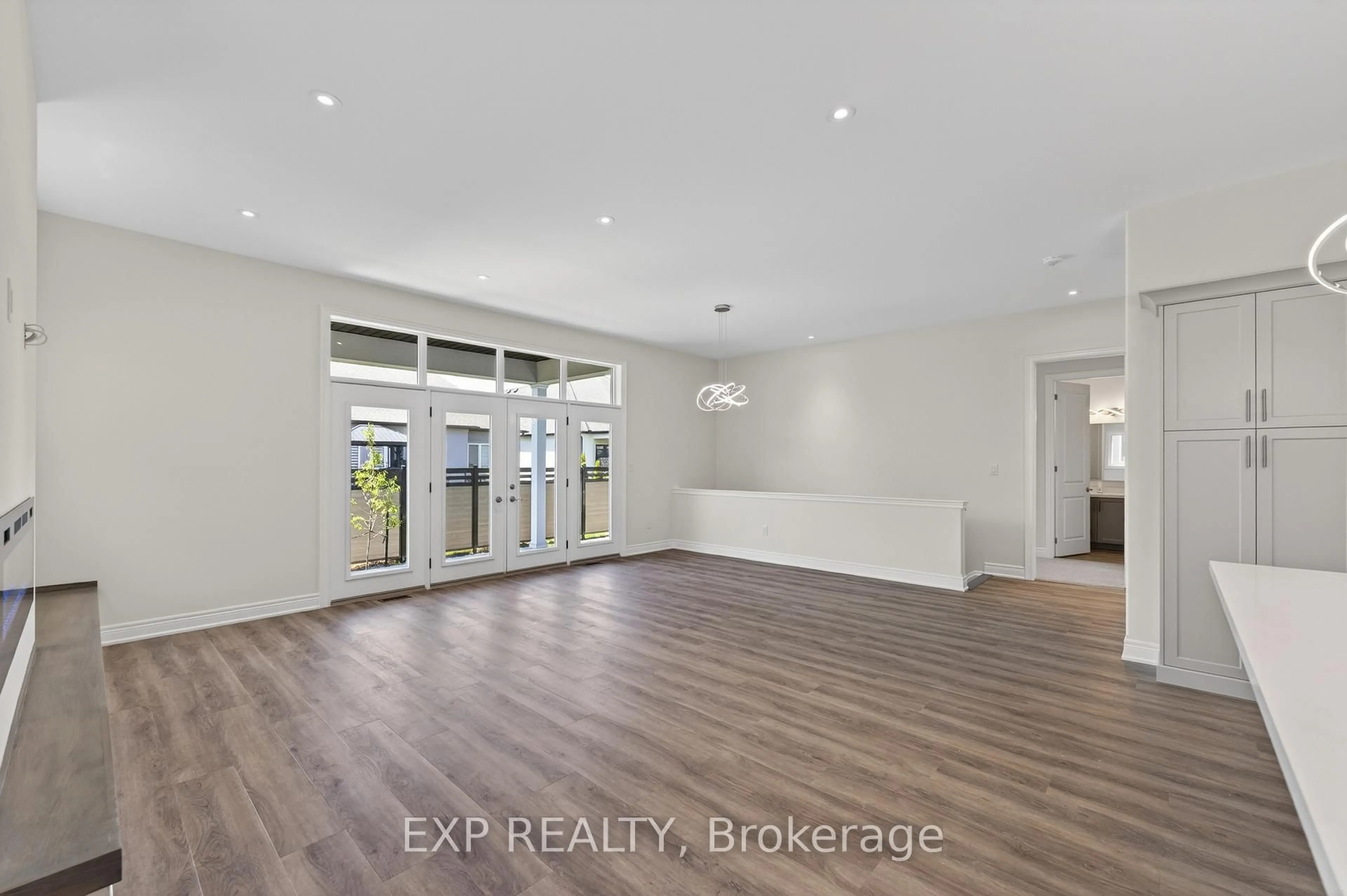 Unknown for 6 BUTTERNUT Cres, Fort Erie Ontario L0S 1N0