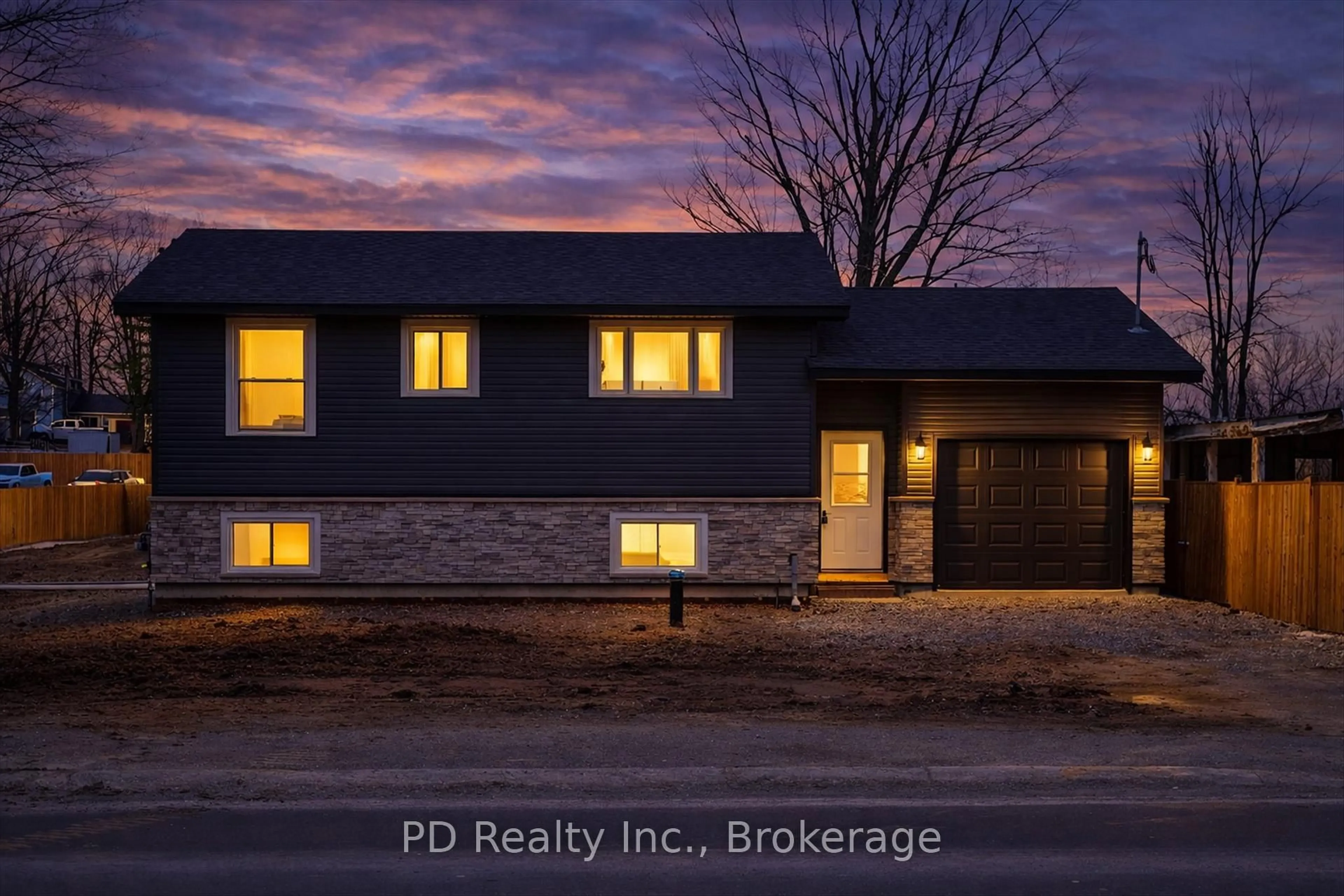 Unknown for 934 Mount Pleasant Rd, Cavan Monaghan Ontario L0A 1C0