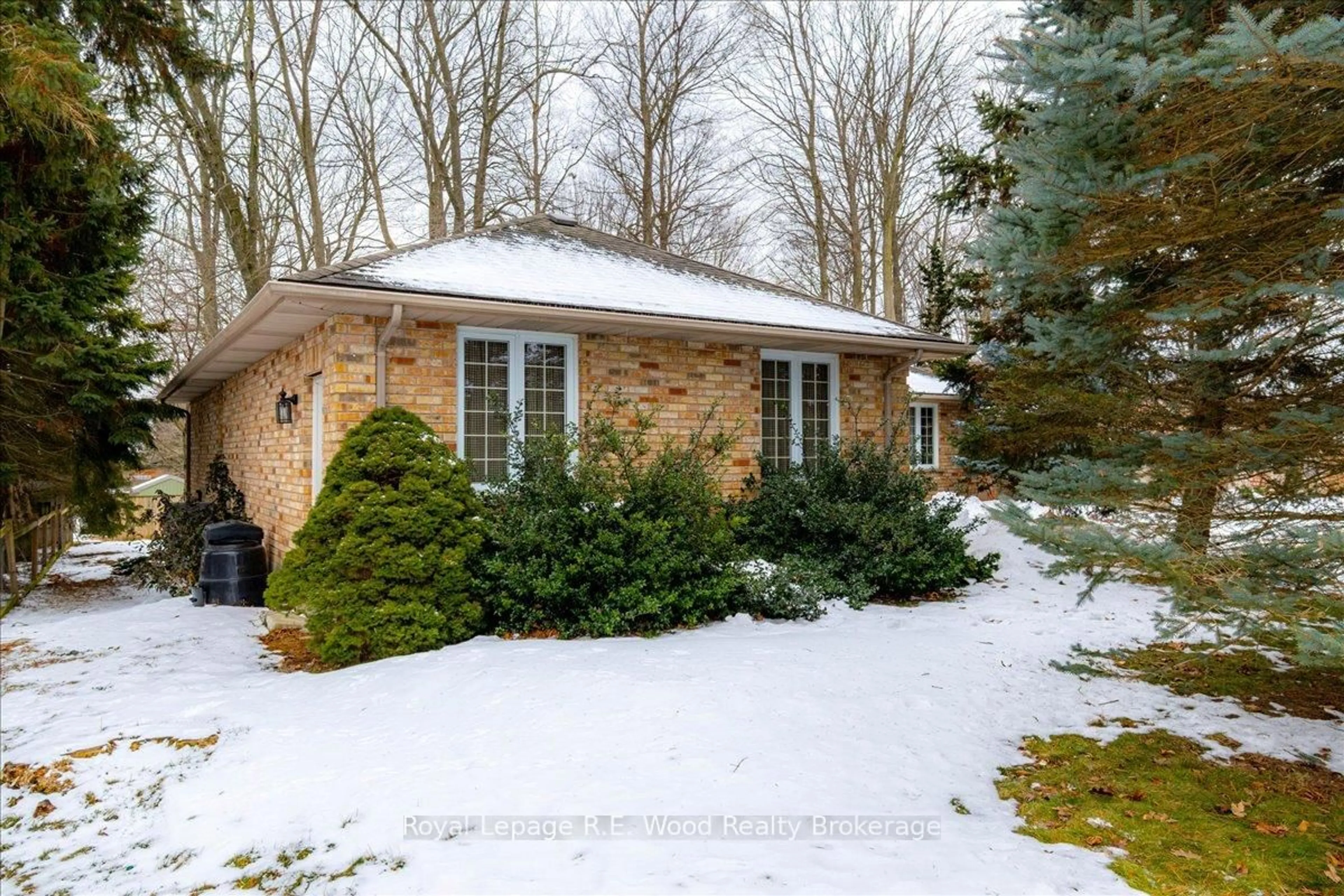 Unknown for 27 Woodside Dr, Tillsonburg Ontario N4G 5P9