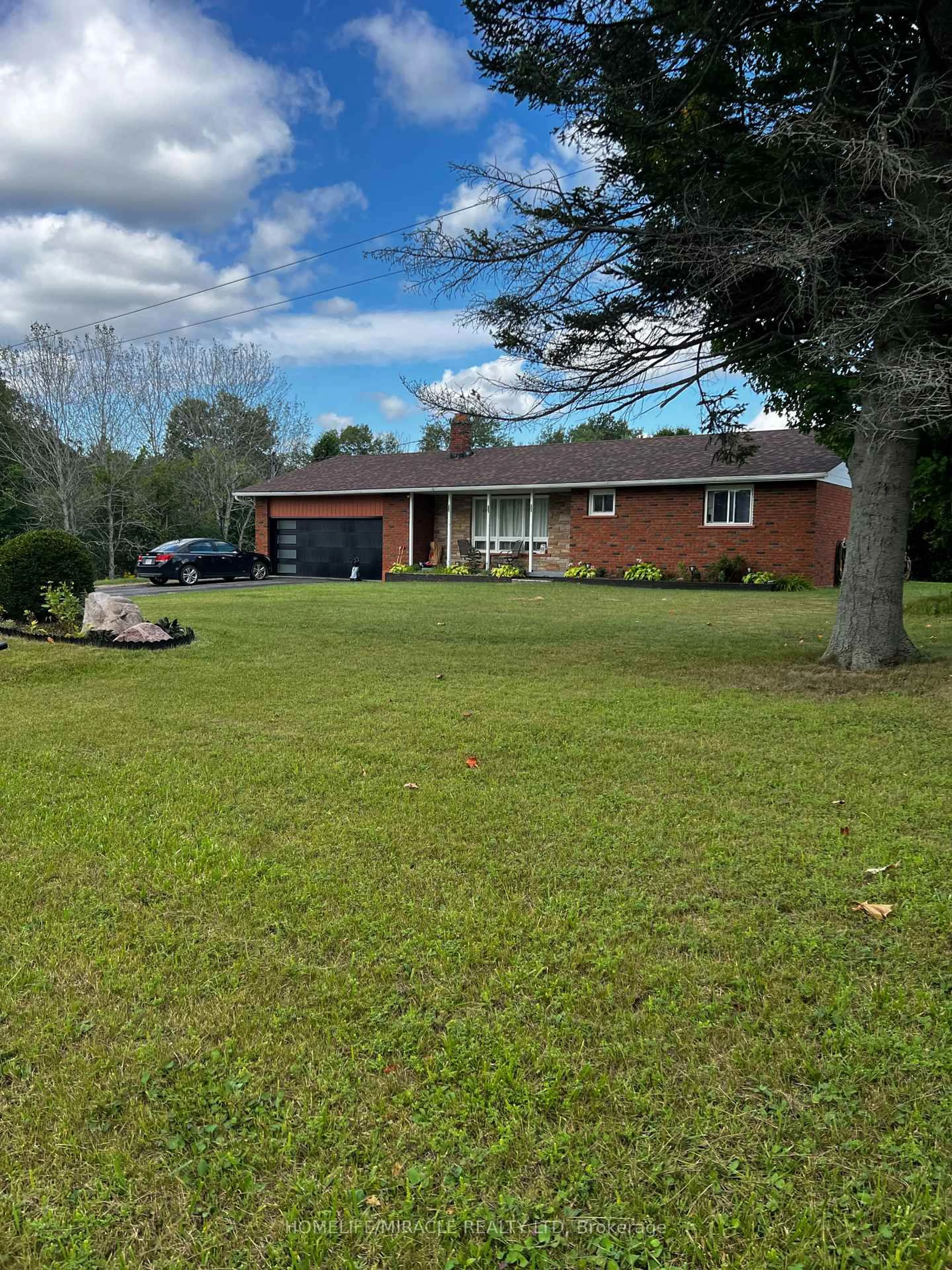 A pic from outside/outdoor area/front of a property/back of a property/a pic from drone, unknown for 128 County Rd #22, Alnwick/Haldimand Ontario K0K 1C0