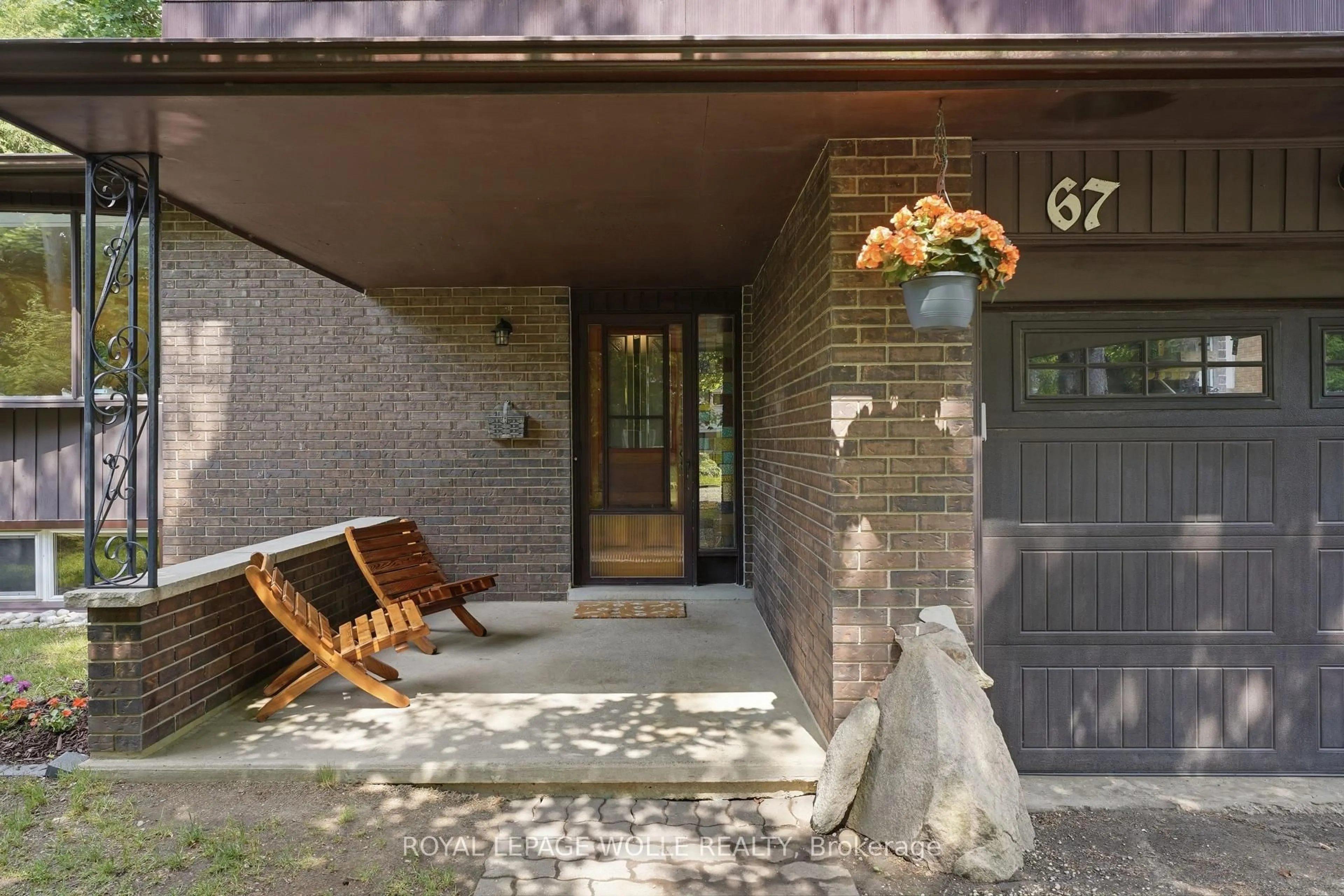 Unknown for 67 Longwood Dr, Waterloo Ontario N2L 4B6