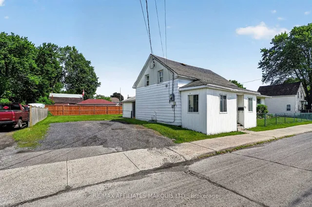 117 Sixth St, Cornwall 3