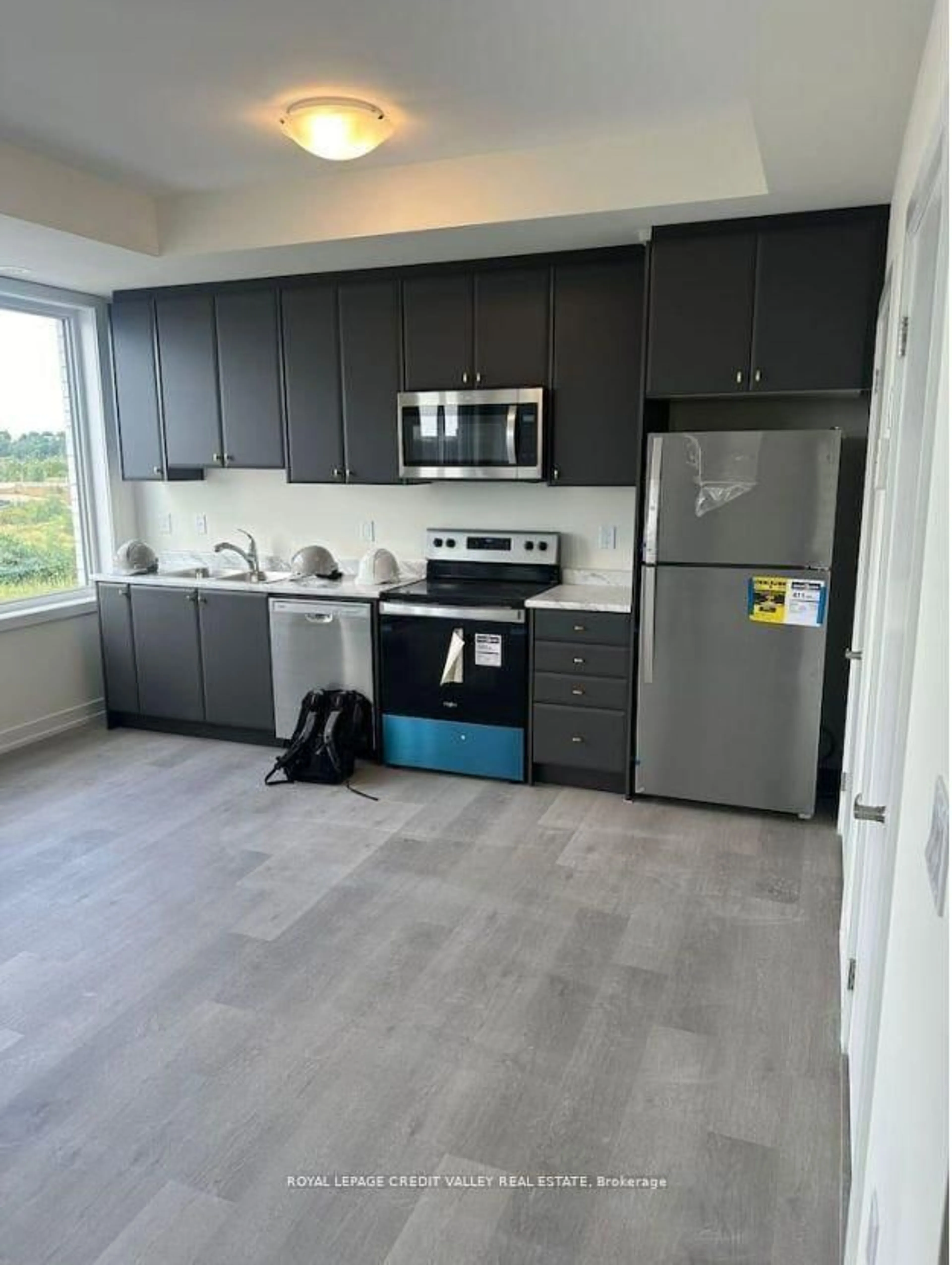 Open concept kitchen, unknown for 160 Densmore Rd #1603, Cobourg Ontario K9A 4J9
