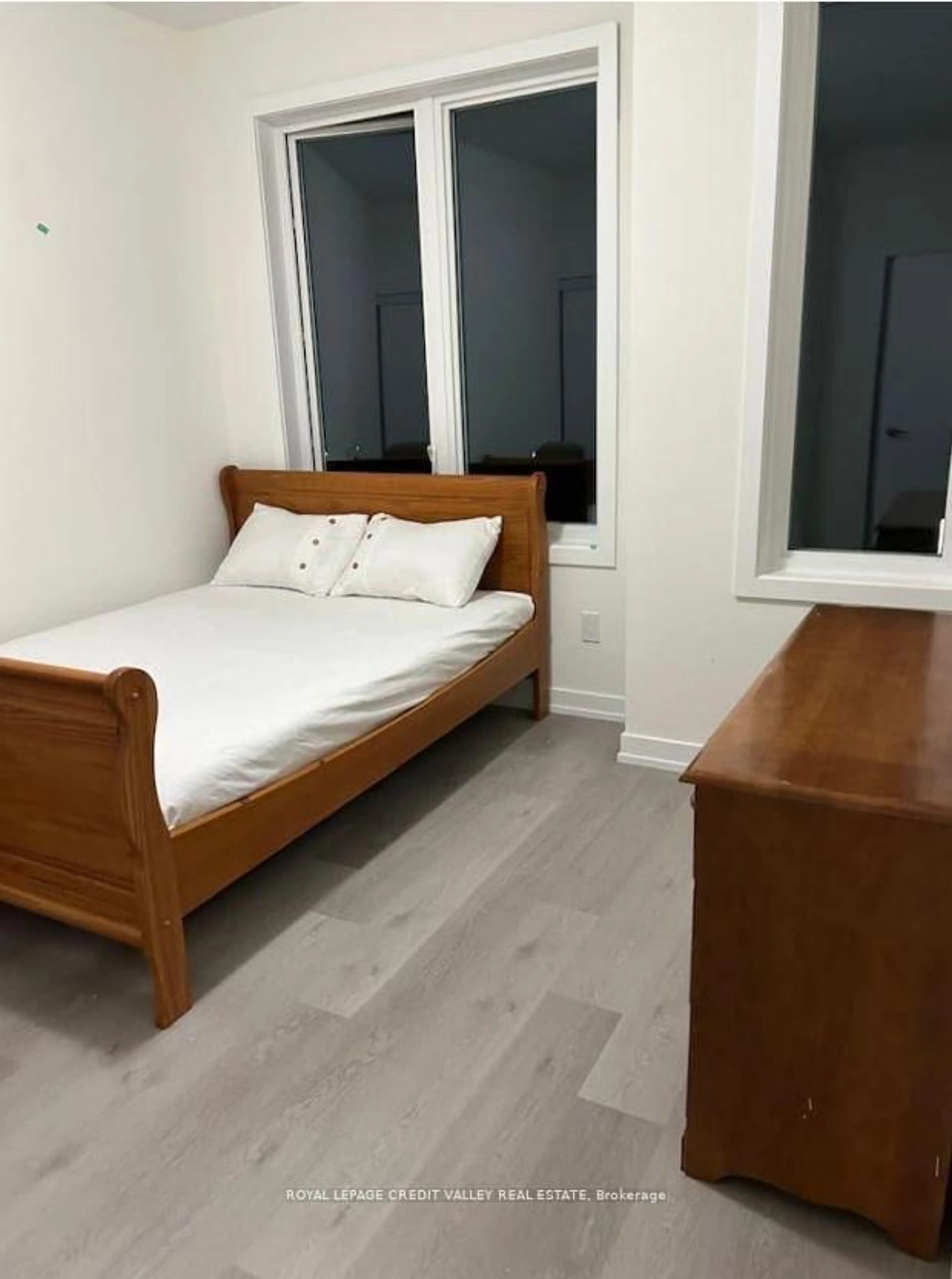 A pic of a room for 160 Densmore Rd #1603, Cobourg Ontario K9A 4J9