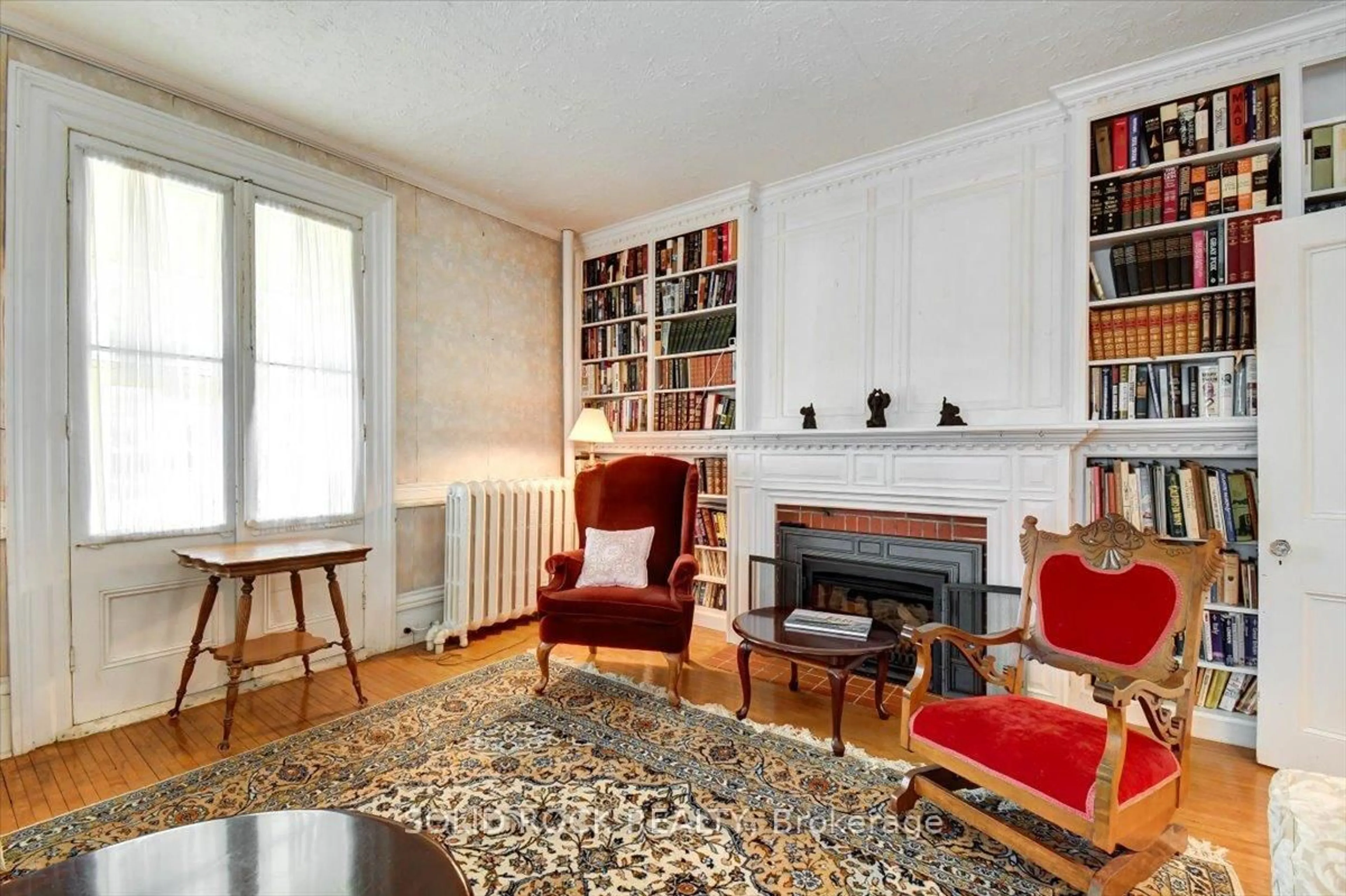 Living room with furniture, unknown for 87 Booth St, Trent Hills Ontario K0L 1L0