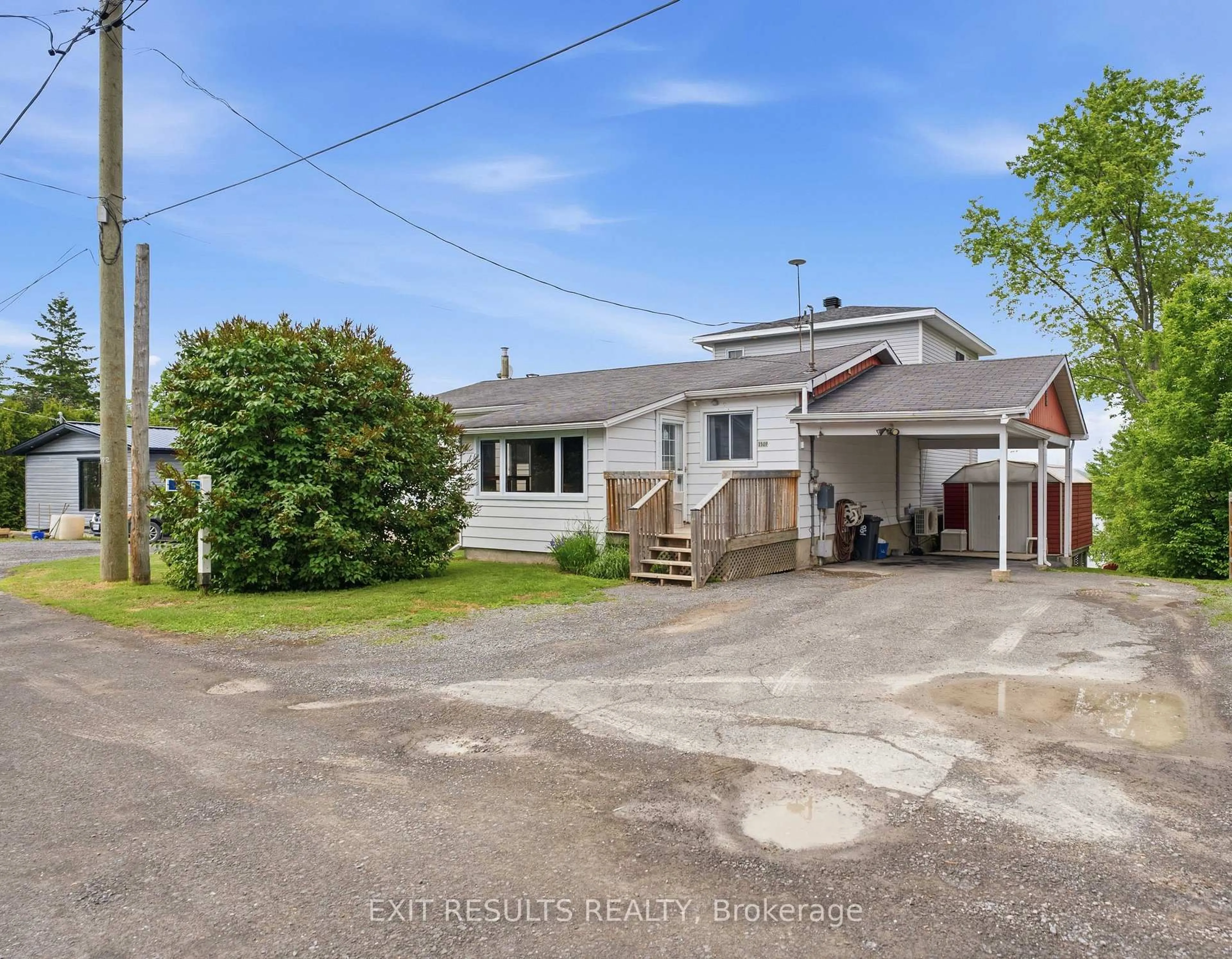 A pic from outside/outdoor area/front of a property/back of a property/a pic from drone, street for 3509 Brazeau St, Alfred and Plantagenet Ontario K0A 3K0