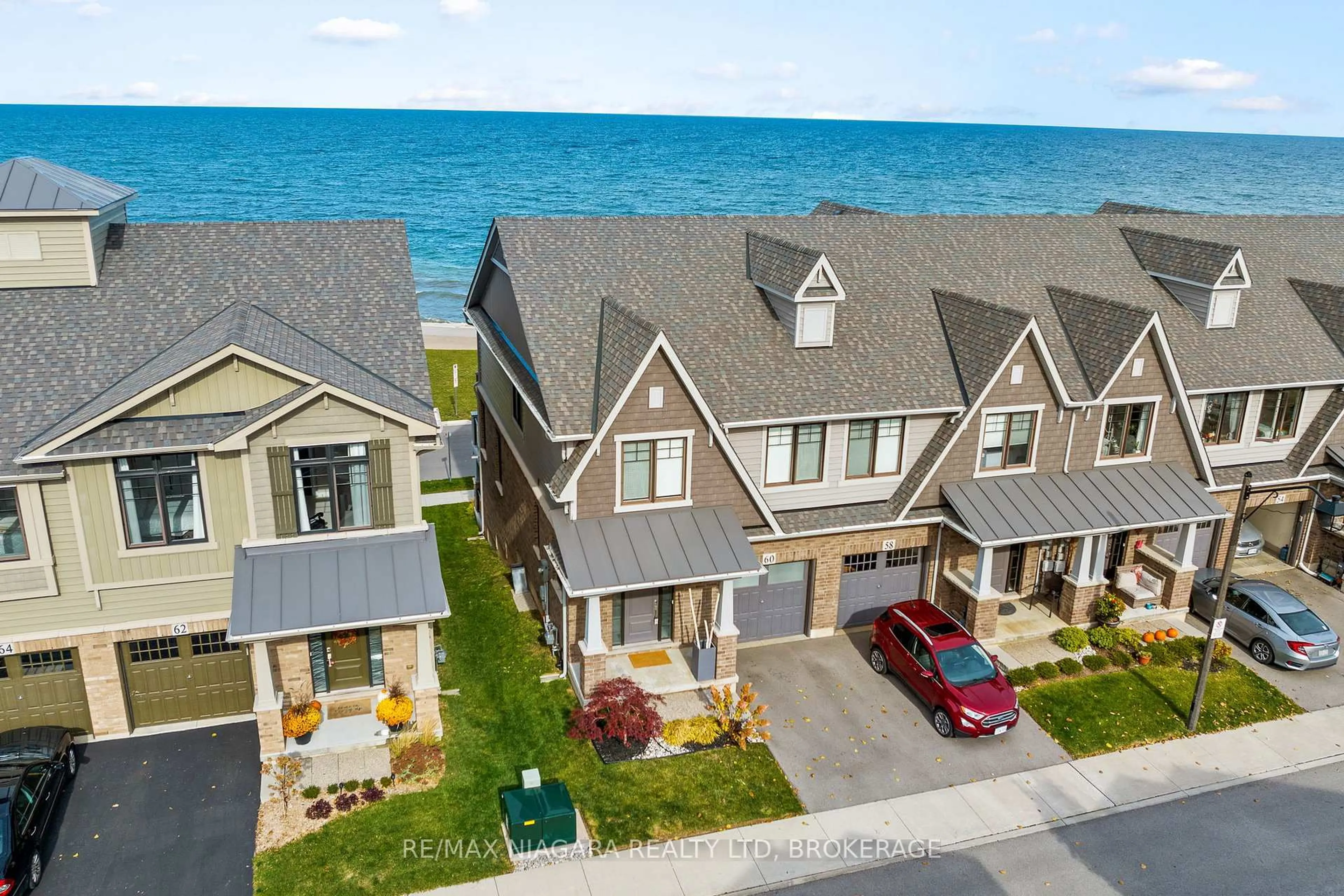 A pic from outside/outdoor area/front of a property/back of a property/a pic from drone, water/lake/river/ocean view for 60 Waterview Lane, Grimsby Ontario L3M 0H2