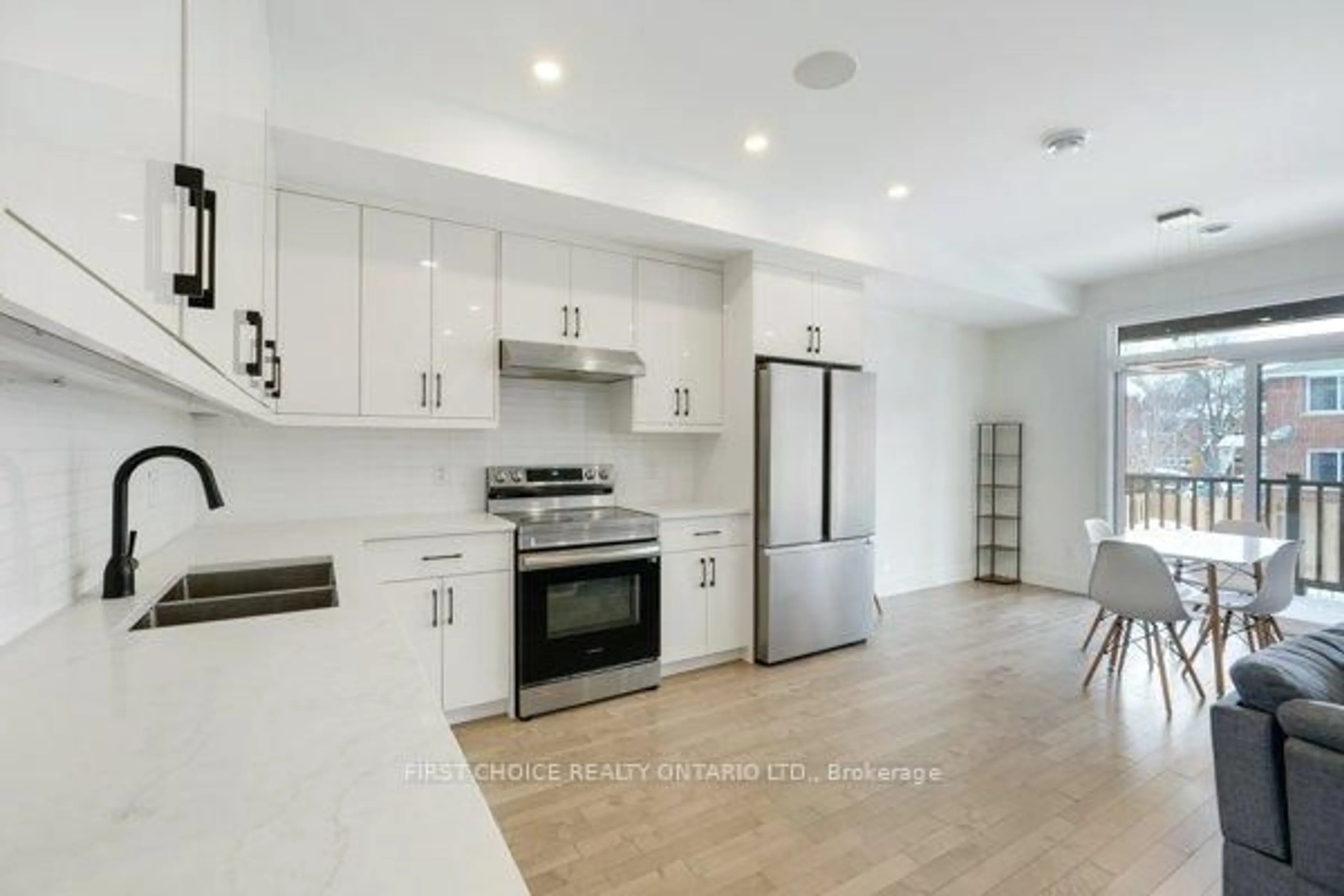 Open concept kitchen, ceramic/tile floor for 271 Queen Mary St, Ottawa Ontario K1K 1X1
