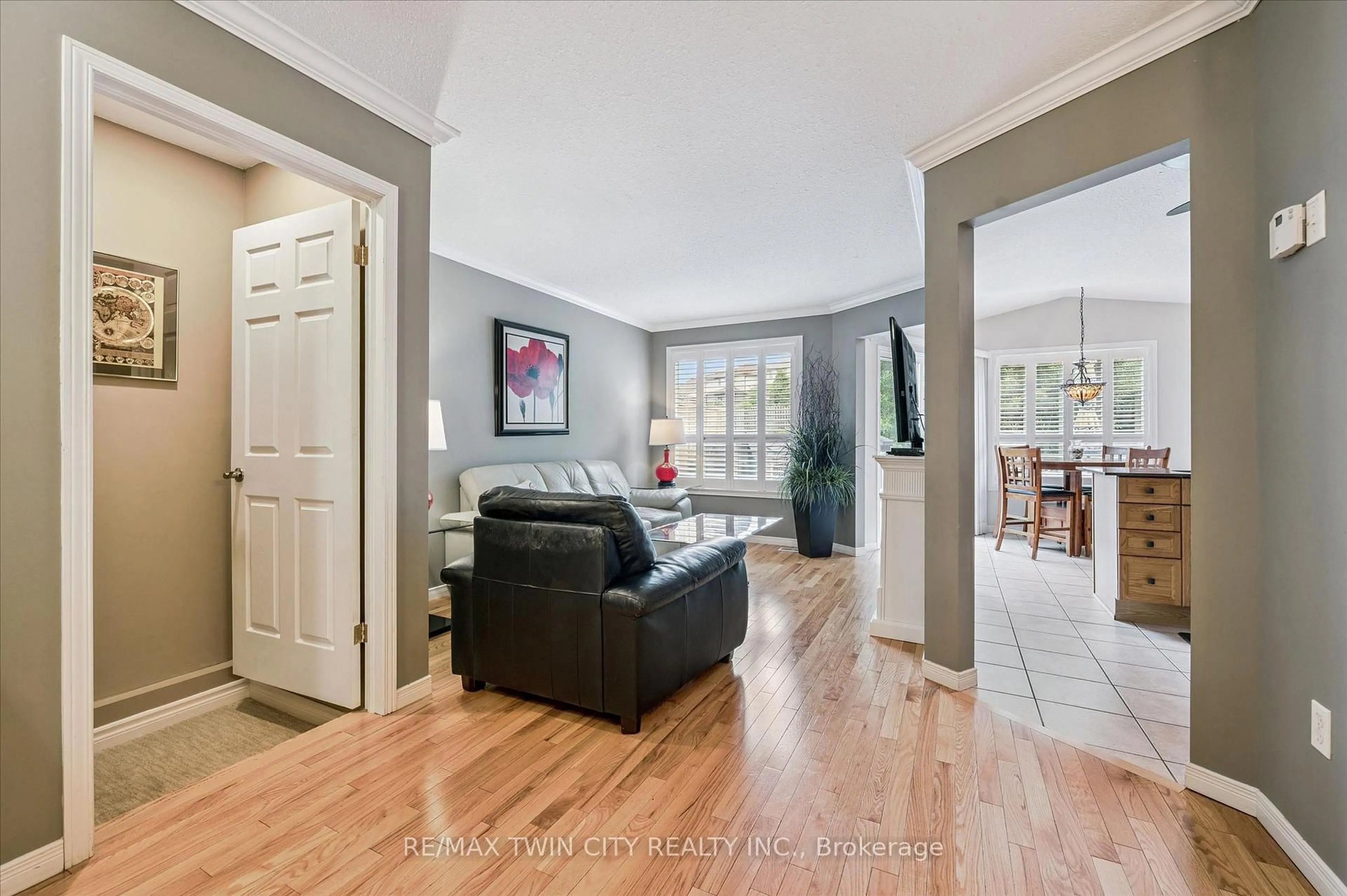 Unknown for 46 Joshua St, Kitchener Ontario N2C 2T4