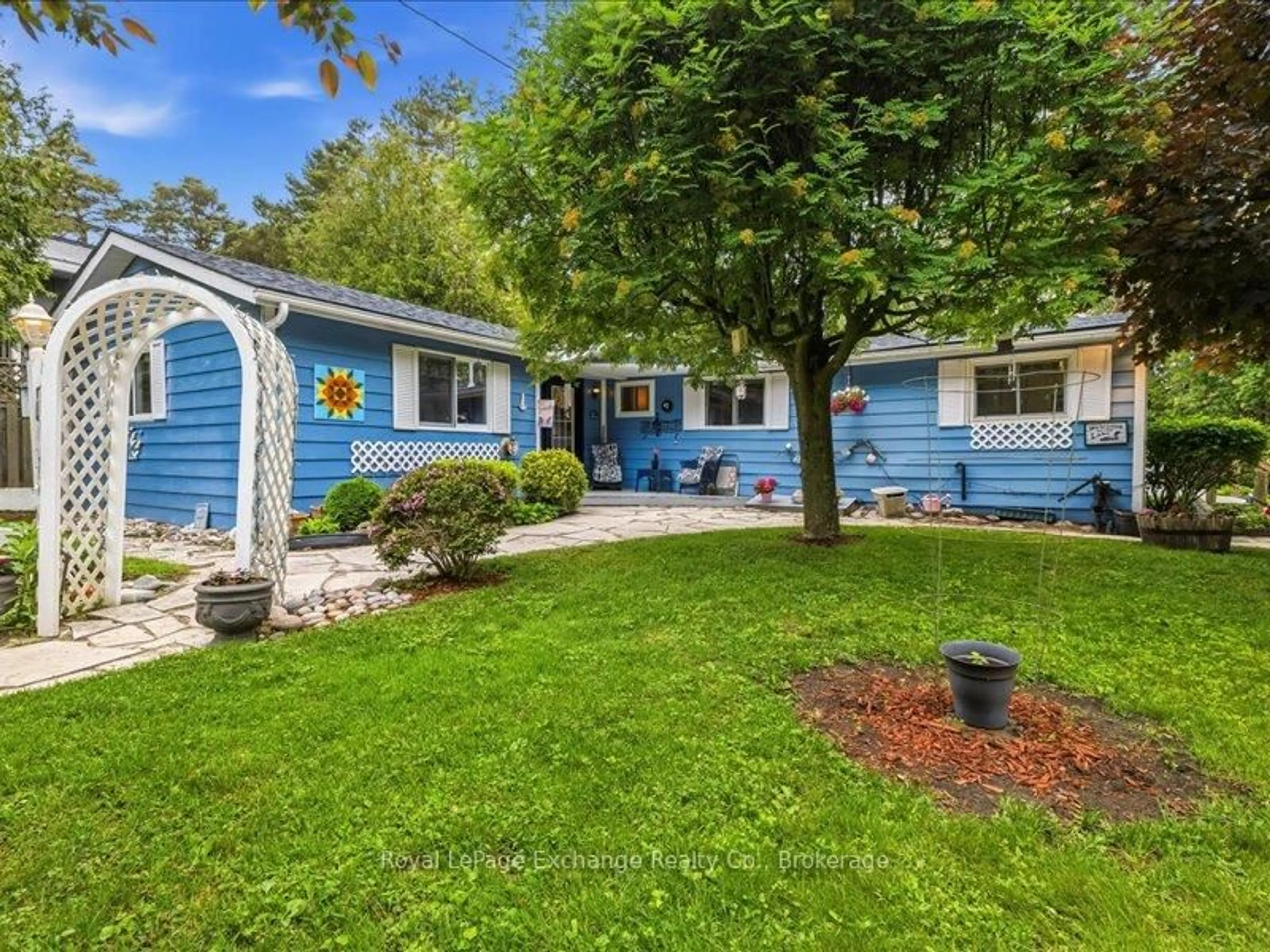 Unknown for 14 Mitchell Dr, Kincardine Ontario N2Z 2X6