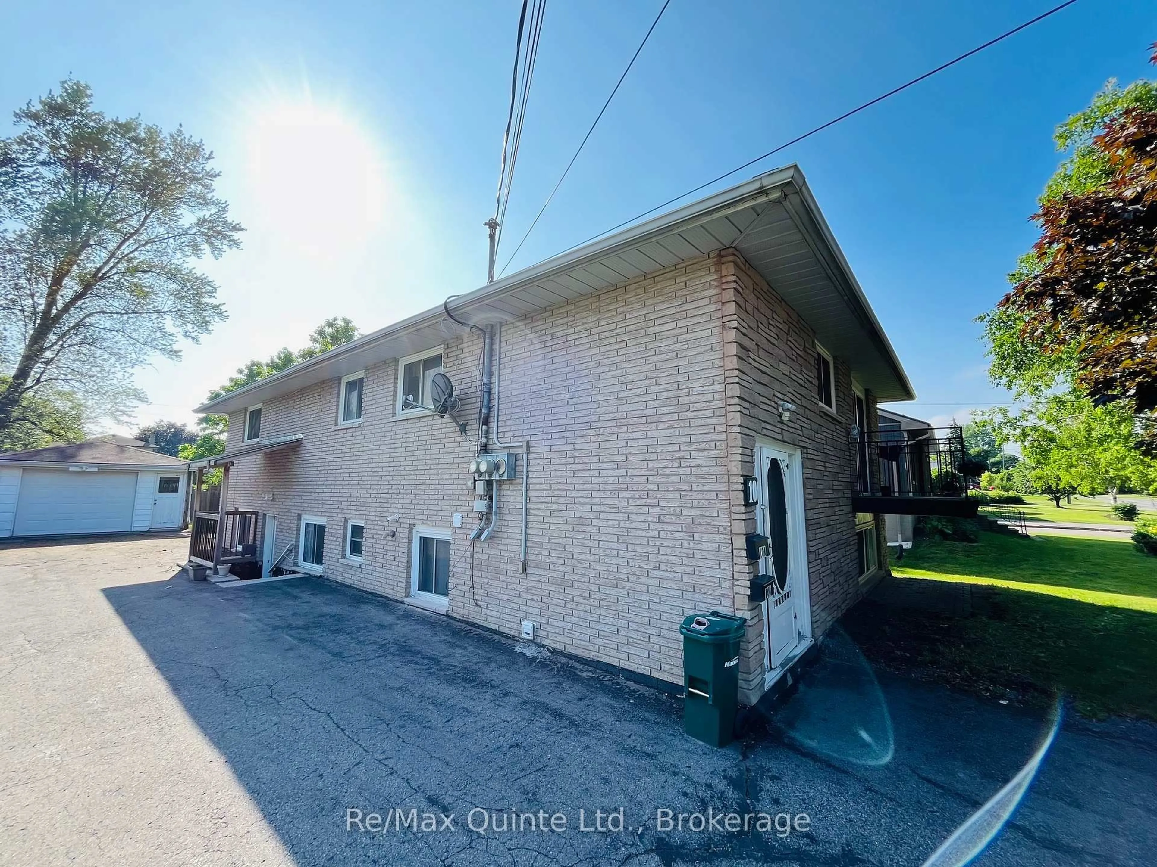 Unknown for 10 Shamrock Rd, Belleville Ontario K8P 4J2