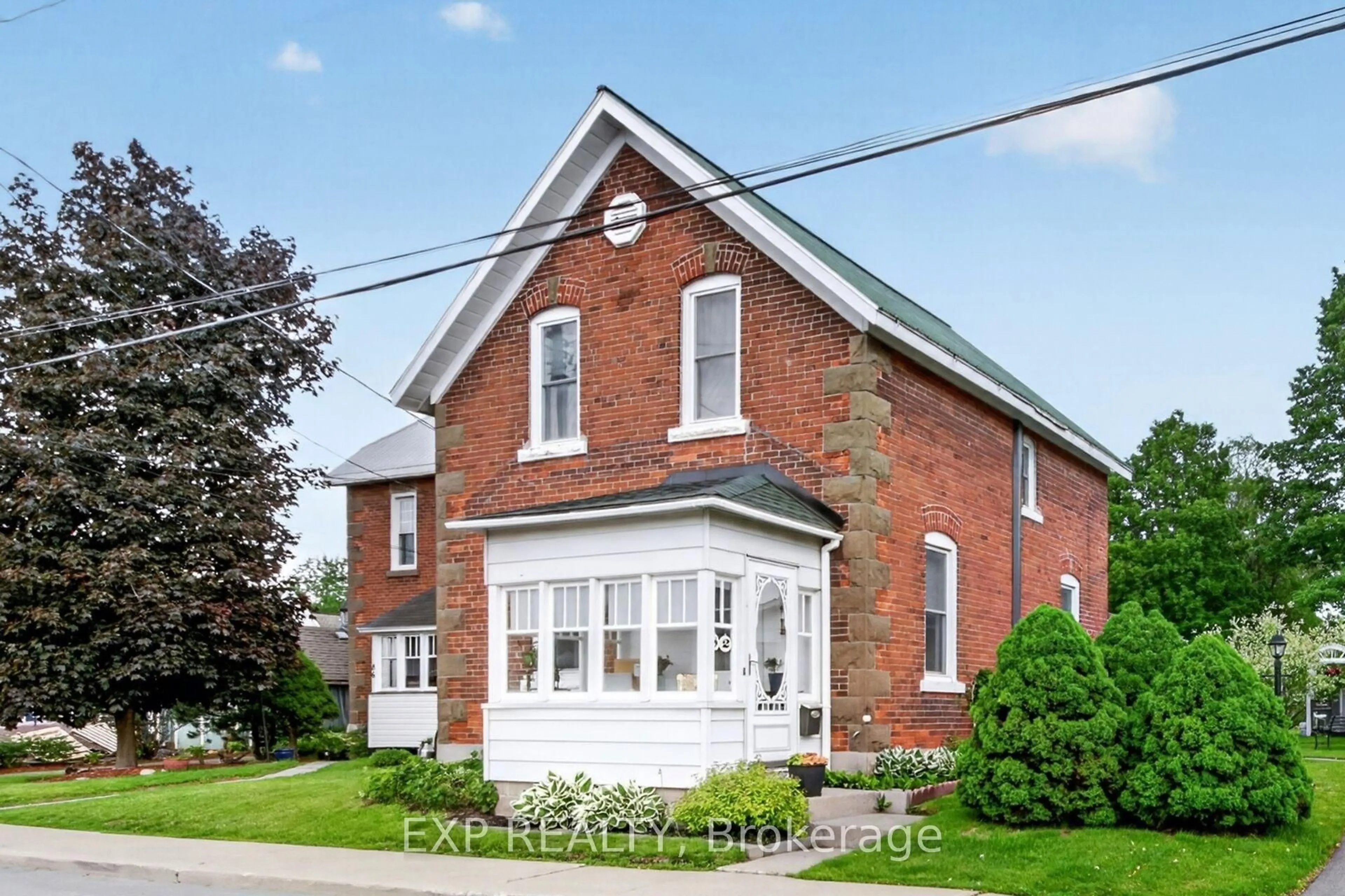 Home with brick exterior material, street for 82 Munro St, Carleton Place Ontario K7C 1H7