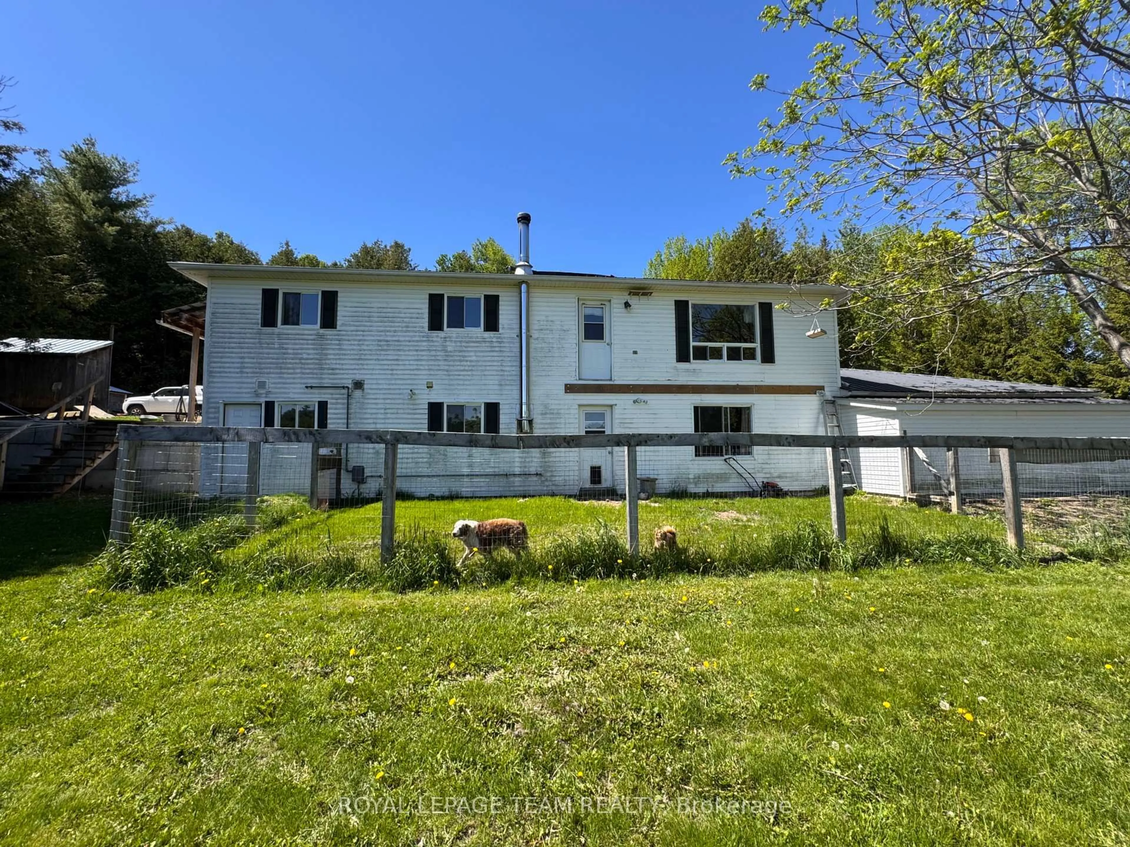 A pic from outside/outdoor area/front of a property/back of a property/a pic from drone, water/lake/river/ocean view for 20473 Highway 17 Highway, Cobden Ontario K0J 1K0