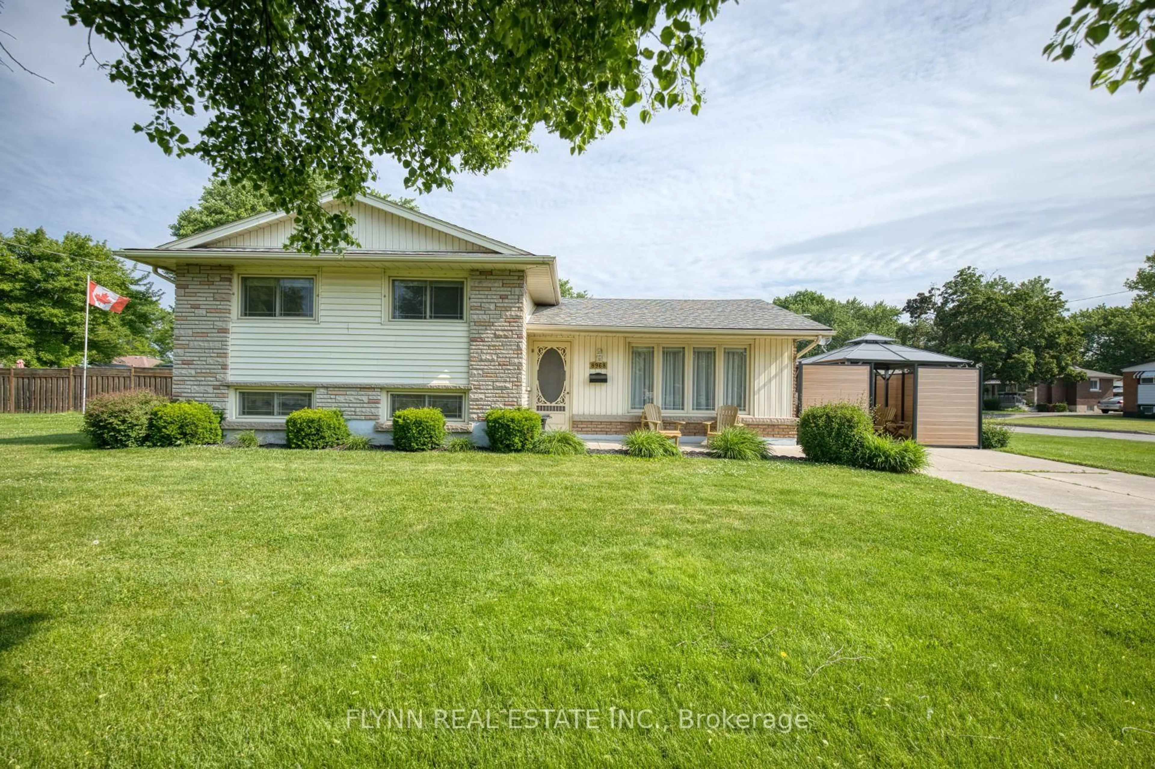Home with brick exterior material, street for 8968 Banting Ave, Niagara Falls Ontario L2G 6Z9