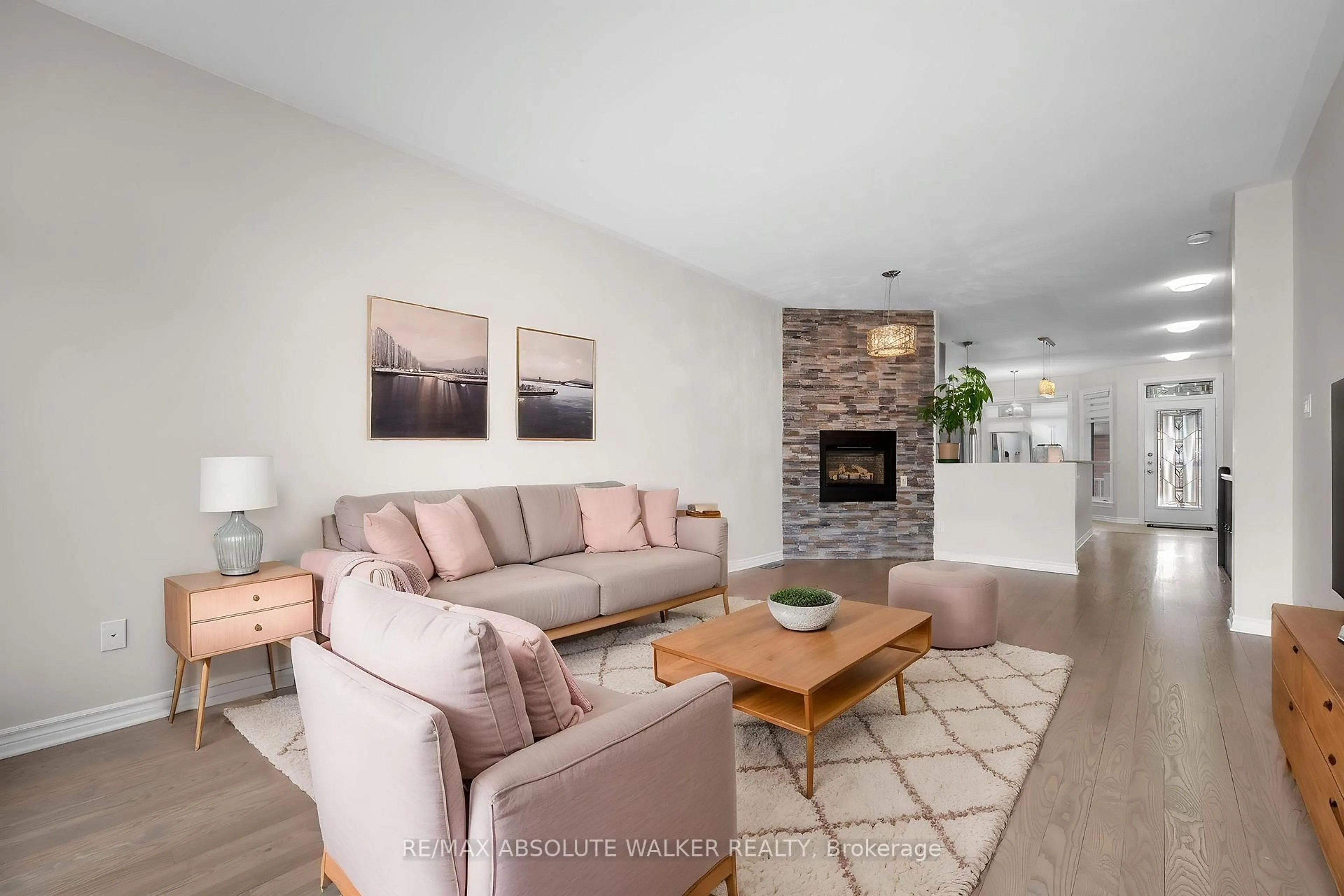 Living room with furniture, unknown for 261 Bulrush Cres, Ottawa Ontario K1T 0E5