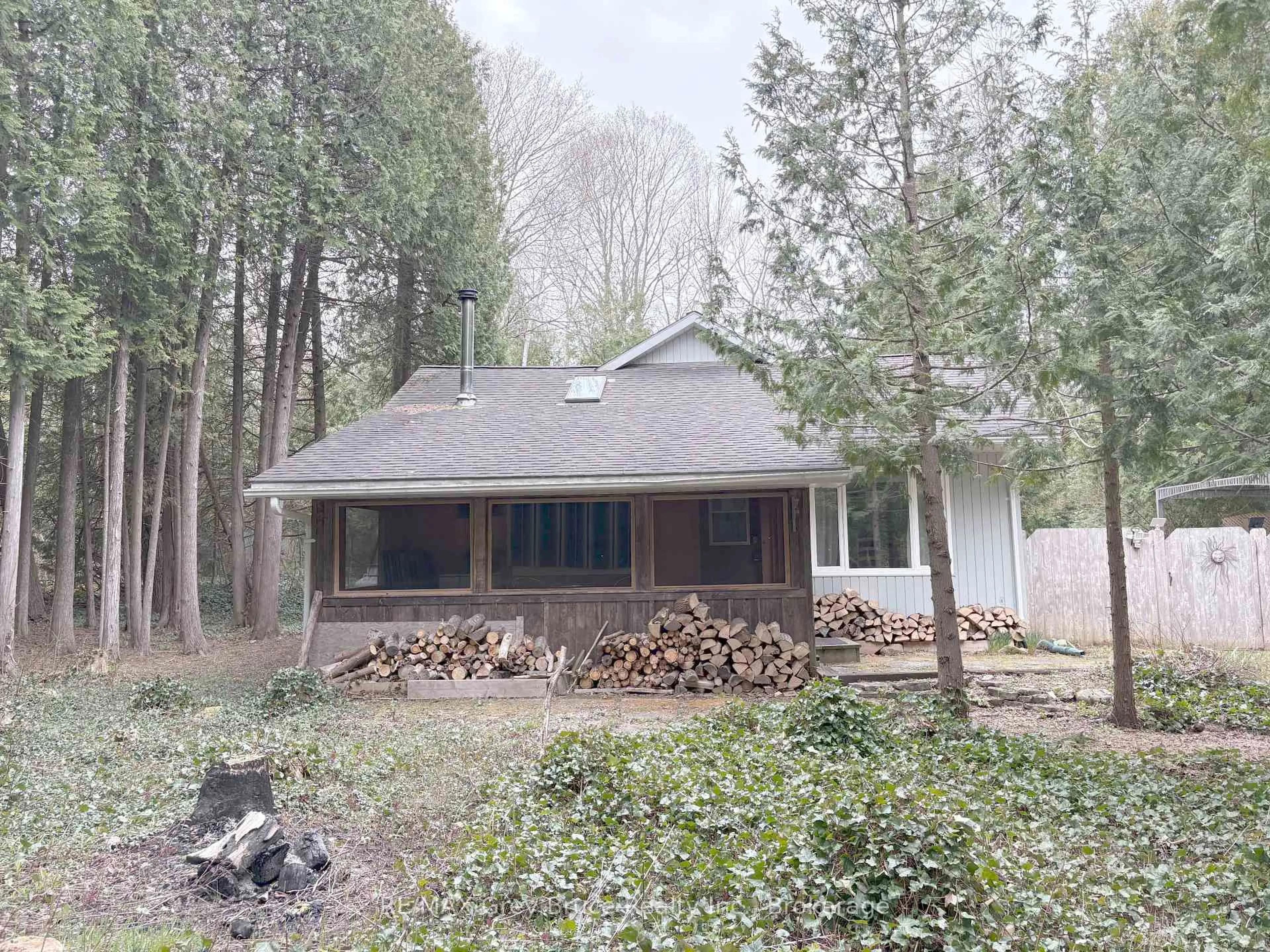 Unknown for 52 Spry Lake Rd, South Bruce Peninsula Ontario N0H 2T0