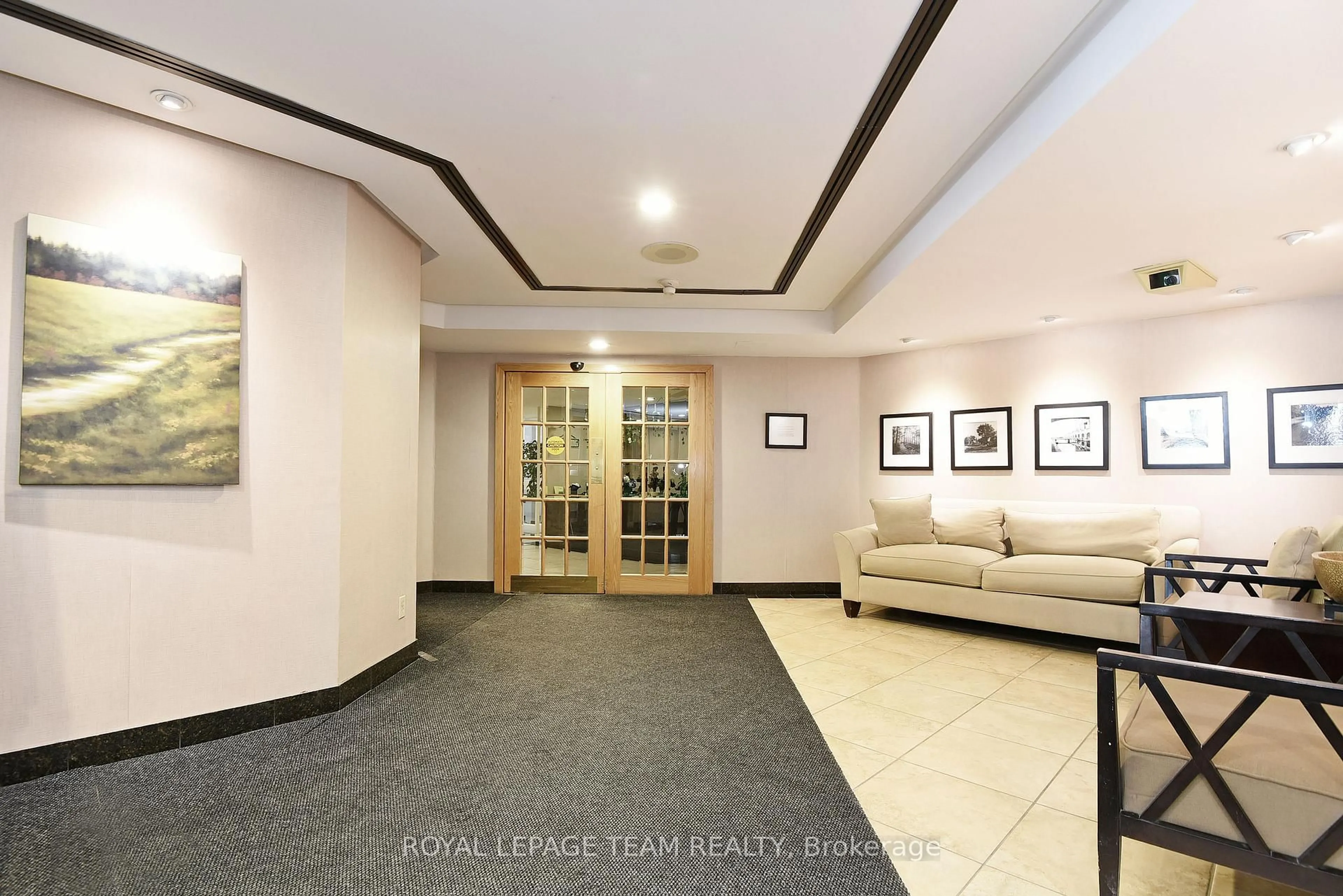 Lobby for 80 SANDCASTLE Dr #415, Ottawa Ontario K2H 9E7