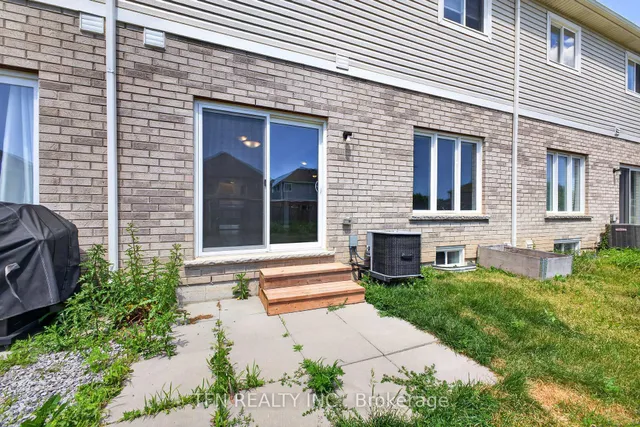 245 Bur Oak Dr, Thorold 4