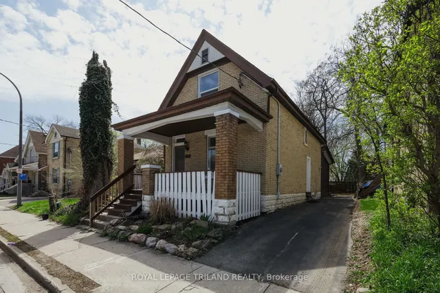 549 Quebec St, London East 2