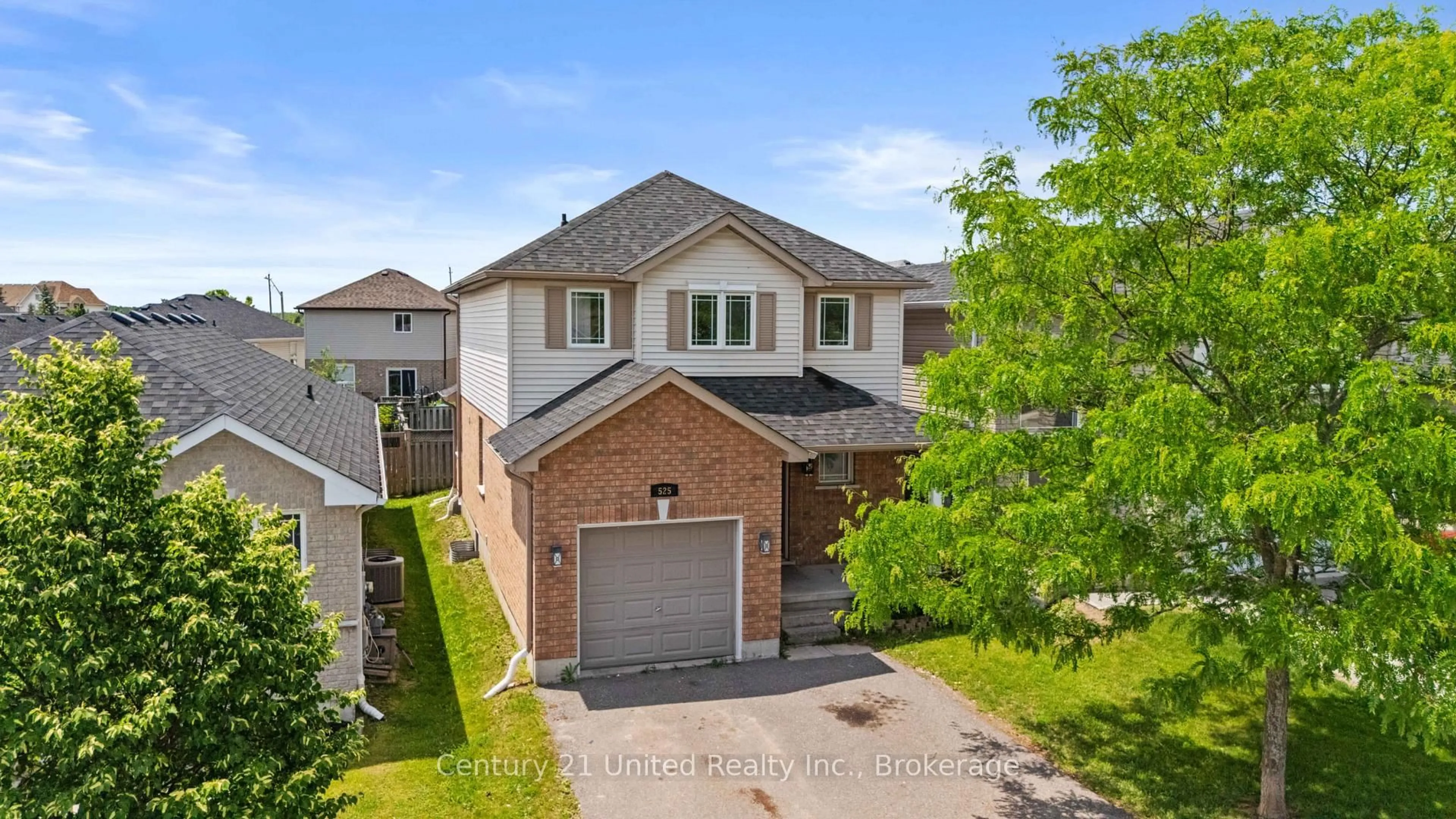 A pic from outside/outdoor area/front of a property/back of a property/a pic from drone, street for 525 Clancy Cres, Peterborough Ontario K9K 2S1