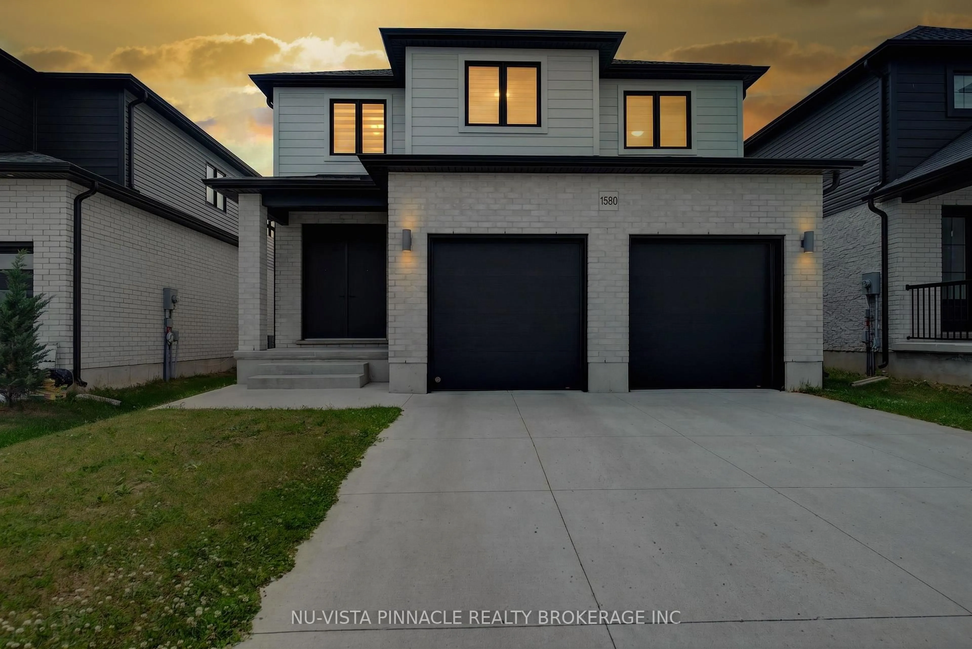 Unknown for 1580 Medway Park Dr, London North Ontario N6G 3W1