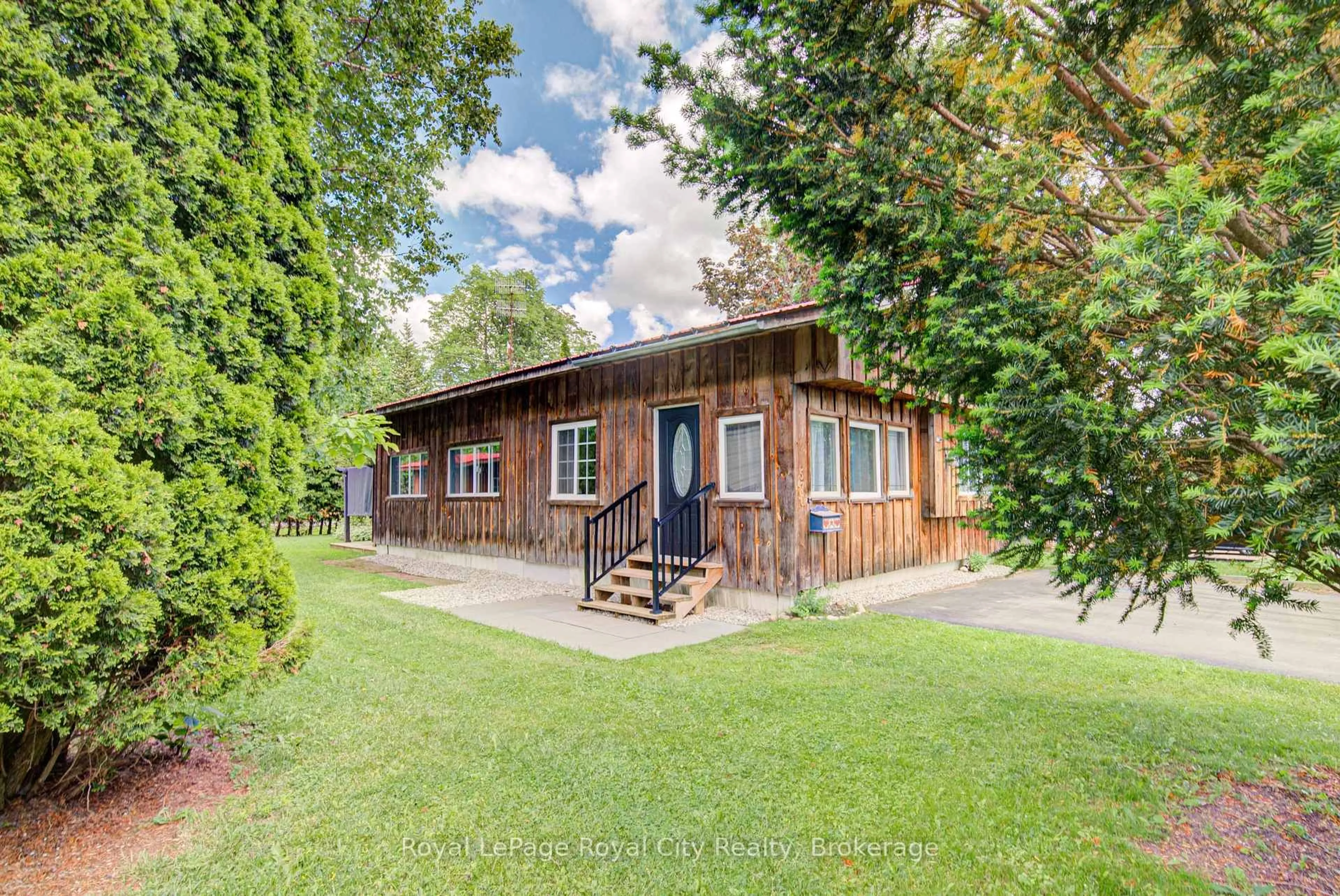 Unknown for Leased Lot 570 Sumac St, Centre Wellington Ontario N1M 2W5