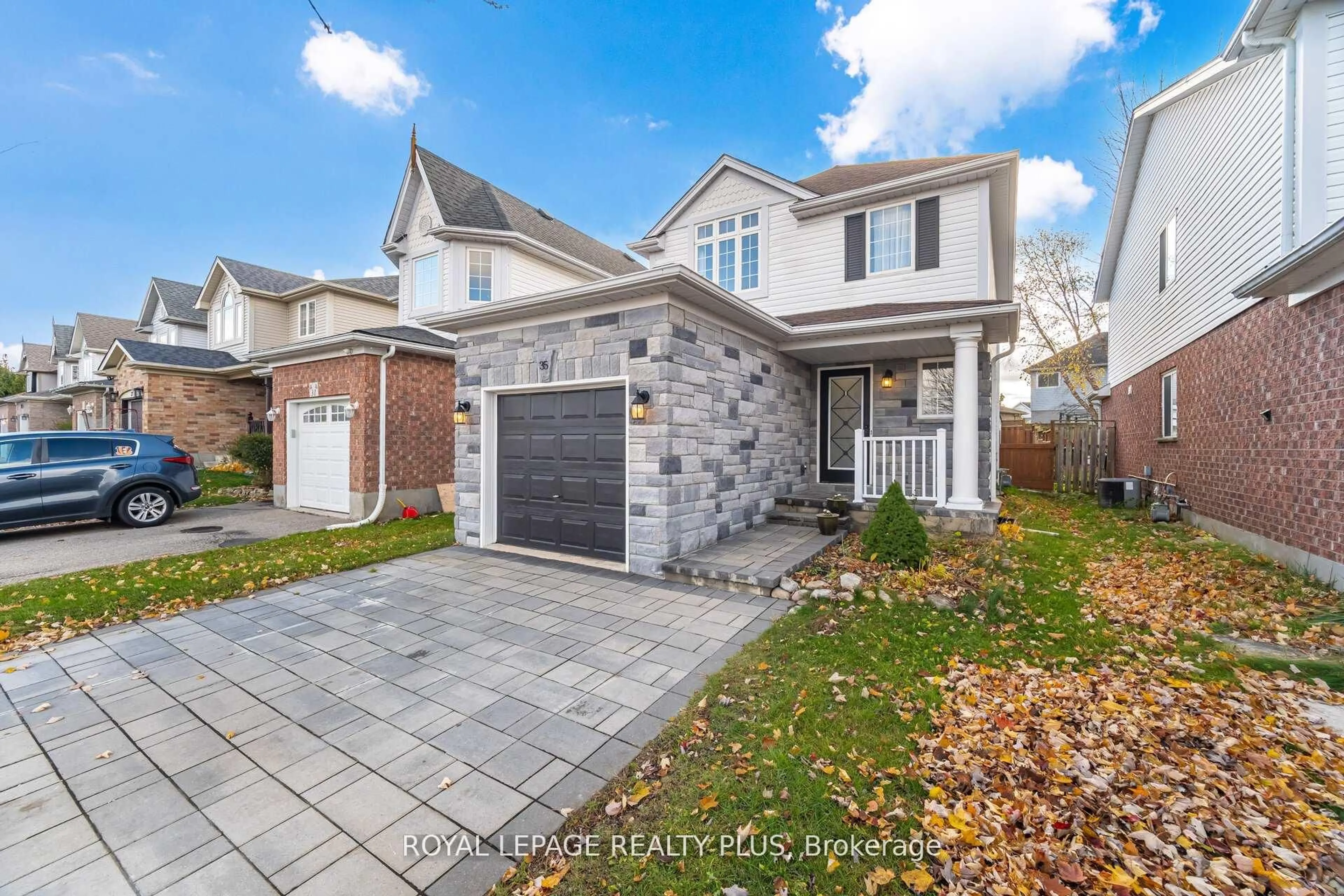 Home with brick exterior material, street for 35 Jerry Dr, Cambridge Ontario N3C 4G4