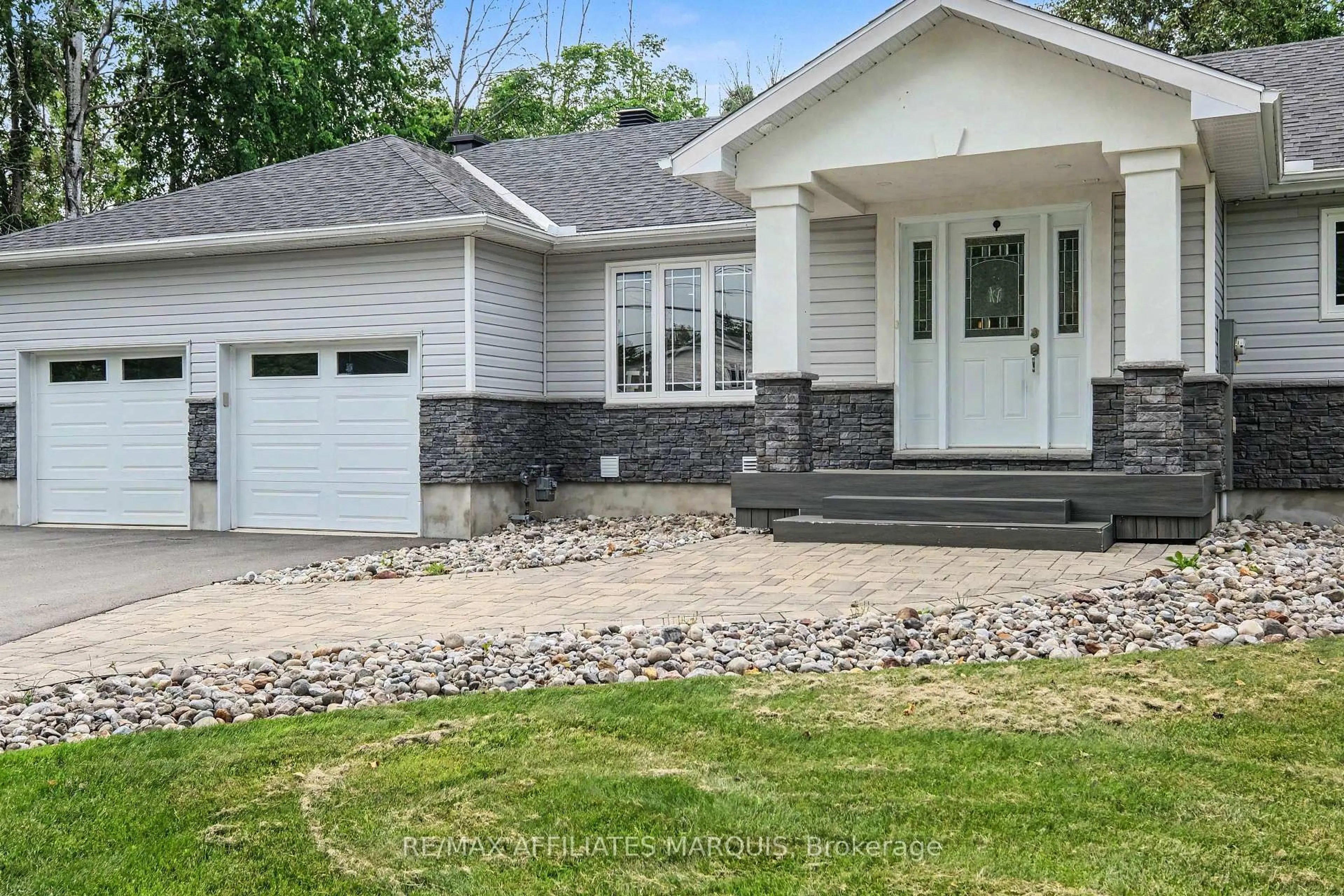 Home with vinyl exterior material, street for 97 Golf Club Rd, Rideau Lakes Ontario K7A 4S5
