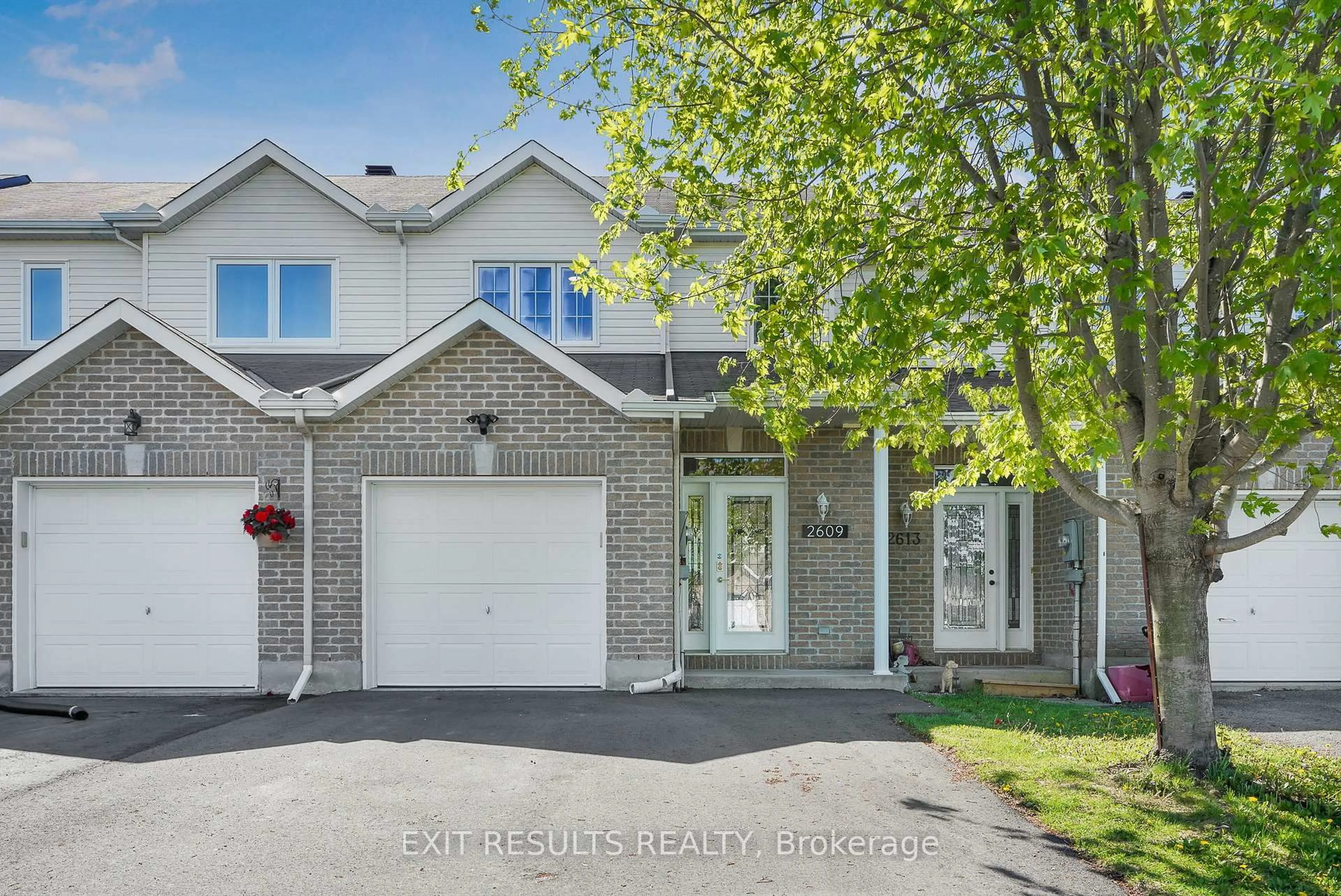 Home with brick exterior material, street for 2609 RAYMOND St, Clarence-Rockland Ontario K4K 0B6