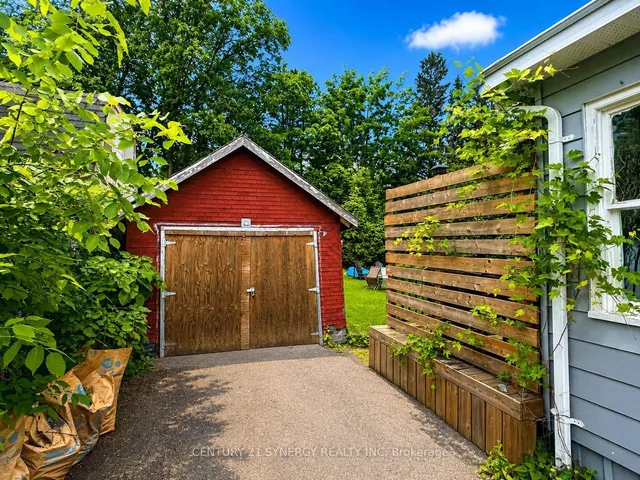 80 Abel St, Smiths Falls 4