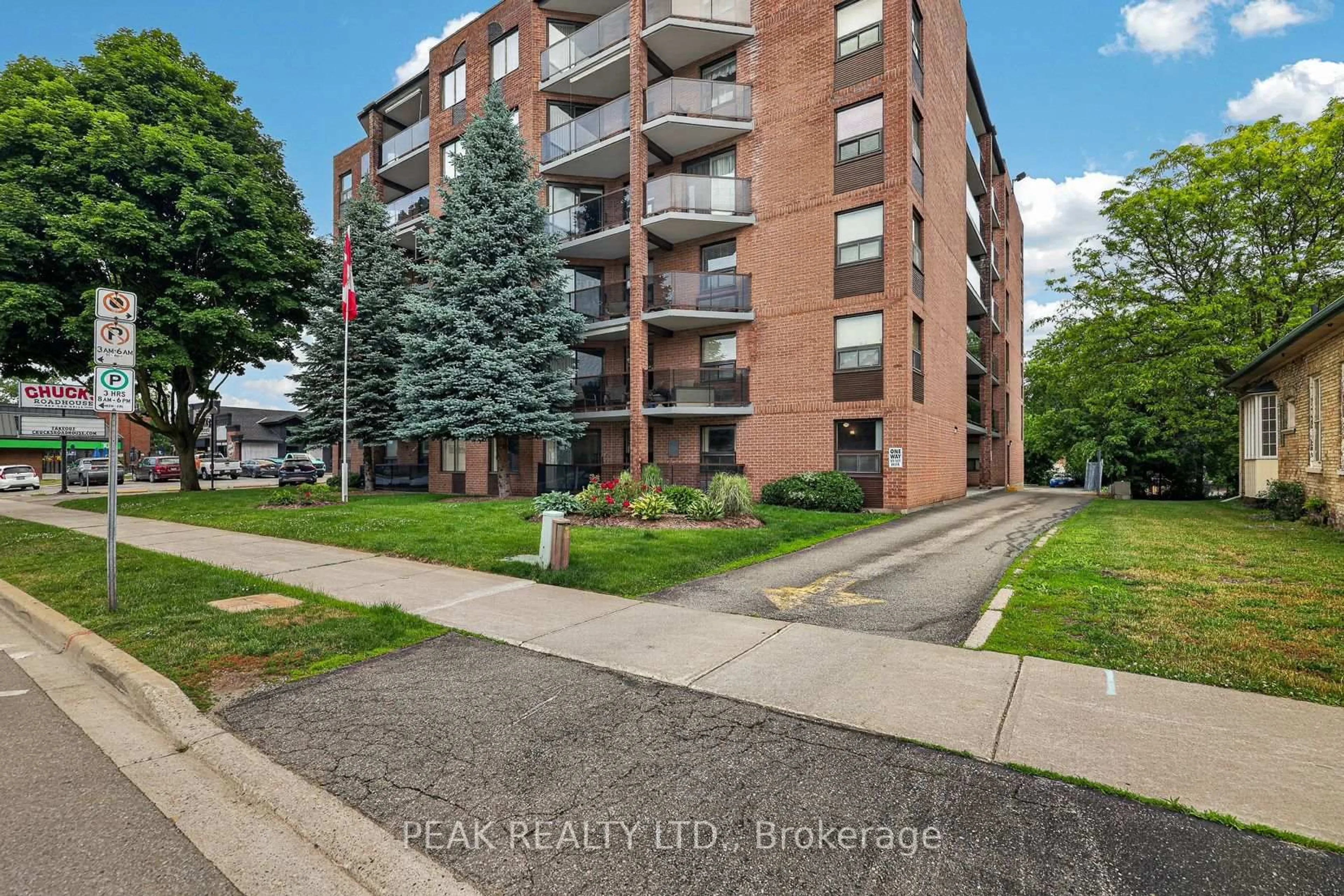 Unknown for 217 Thames St #104, Ingersoll Ontario N5C 2T6