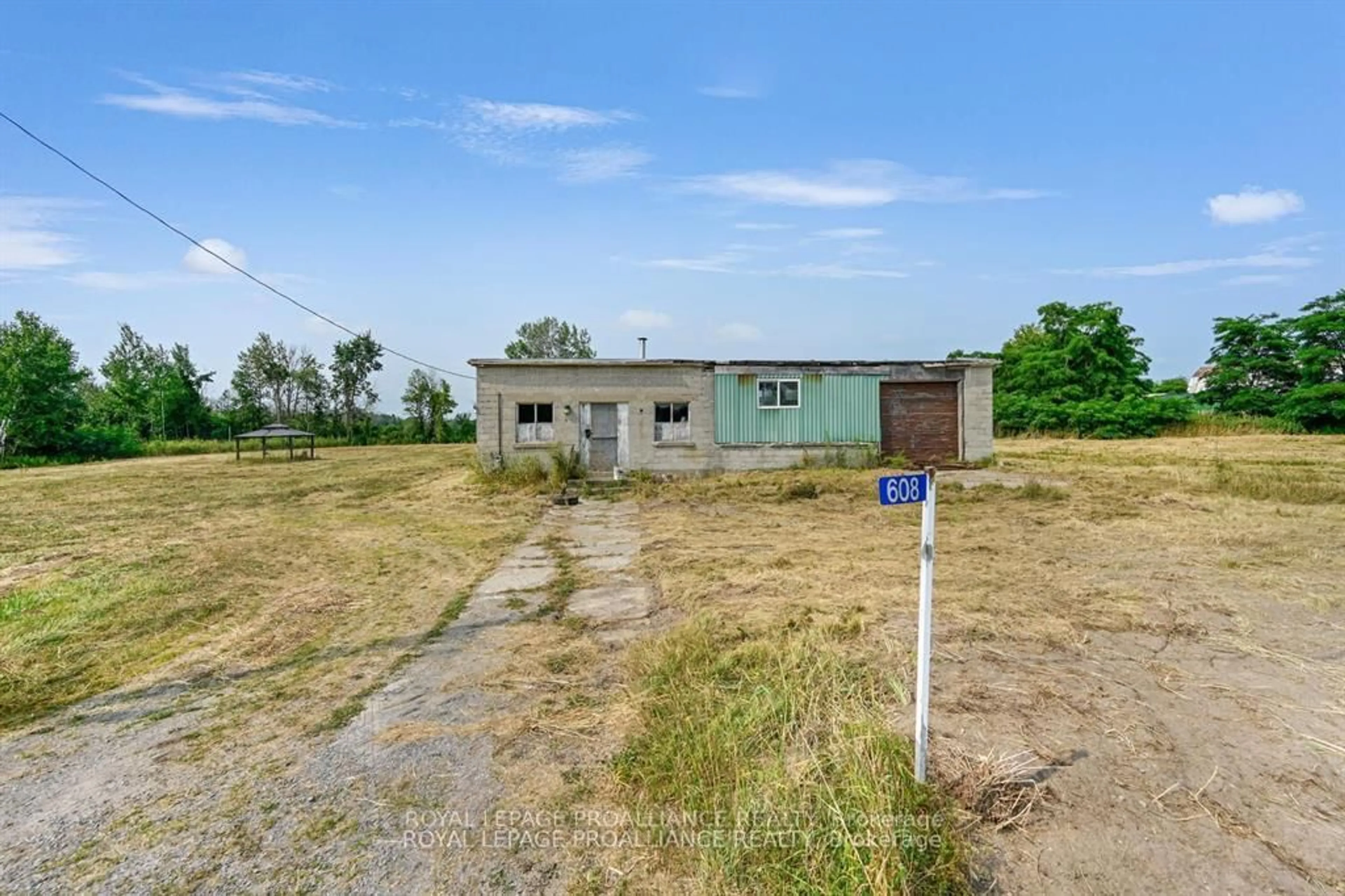 Shed for 608 Froom Rd, Edwardsburgh/Cardinal Ontario K0E 1E0
