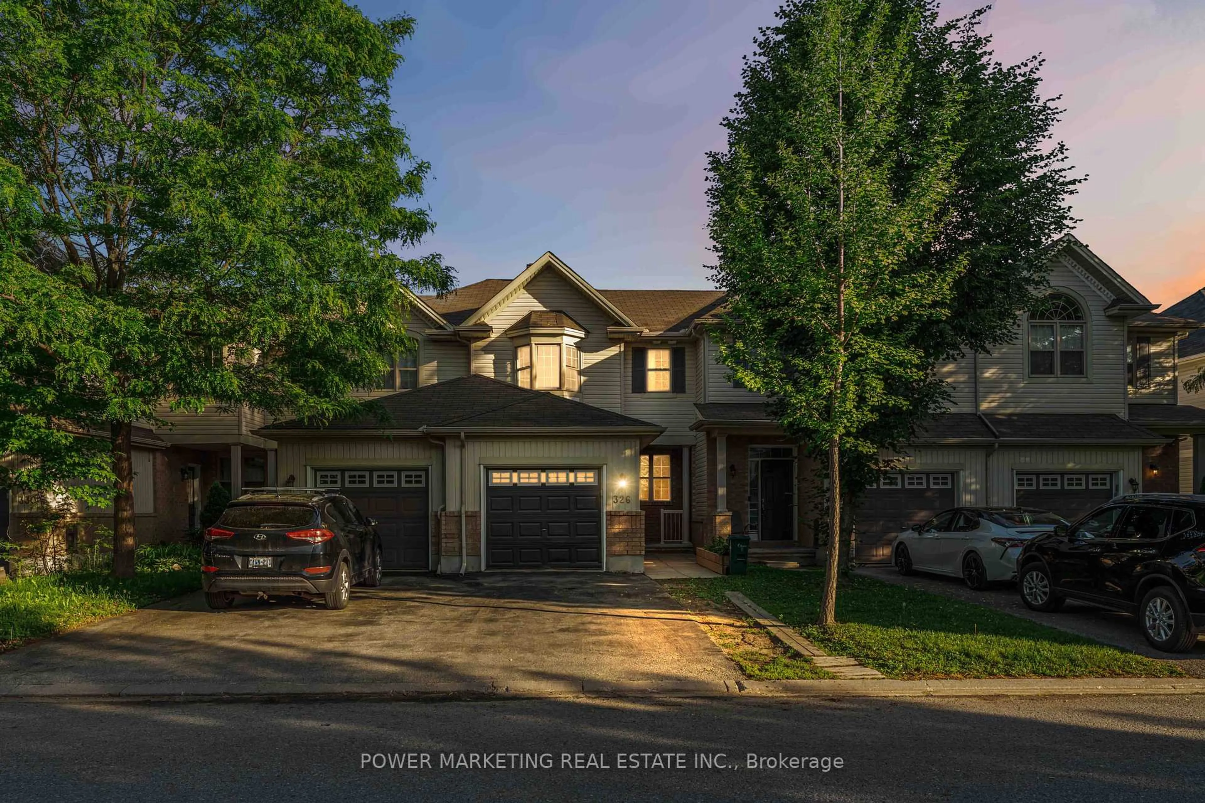 Unknown for 326 Applecross Cres, Ottawa Ontario K2K 0C4