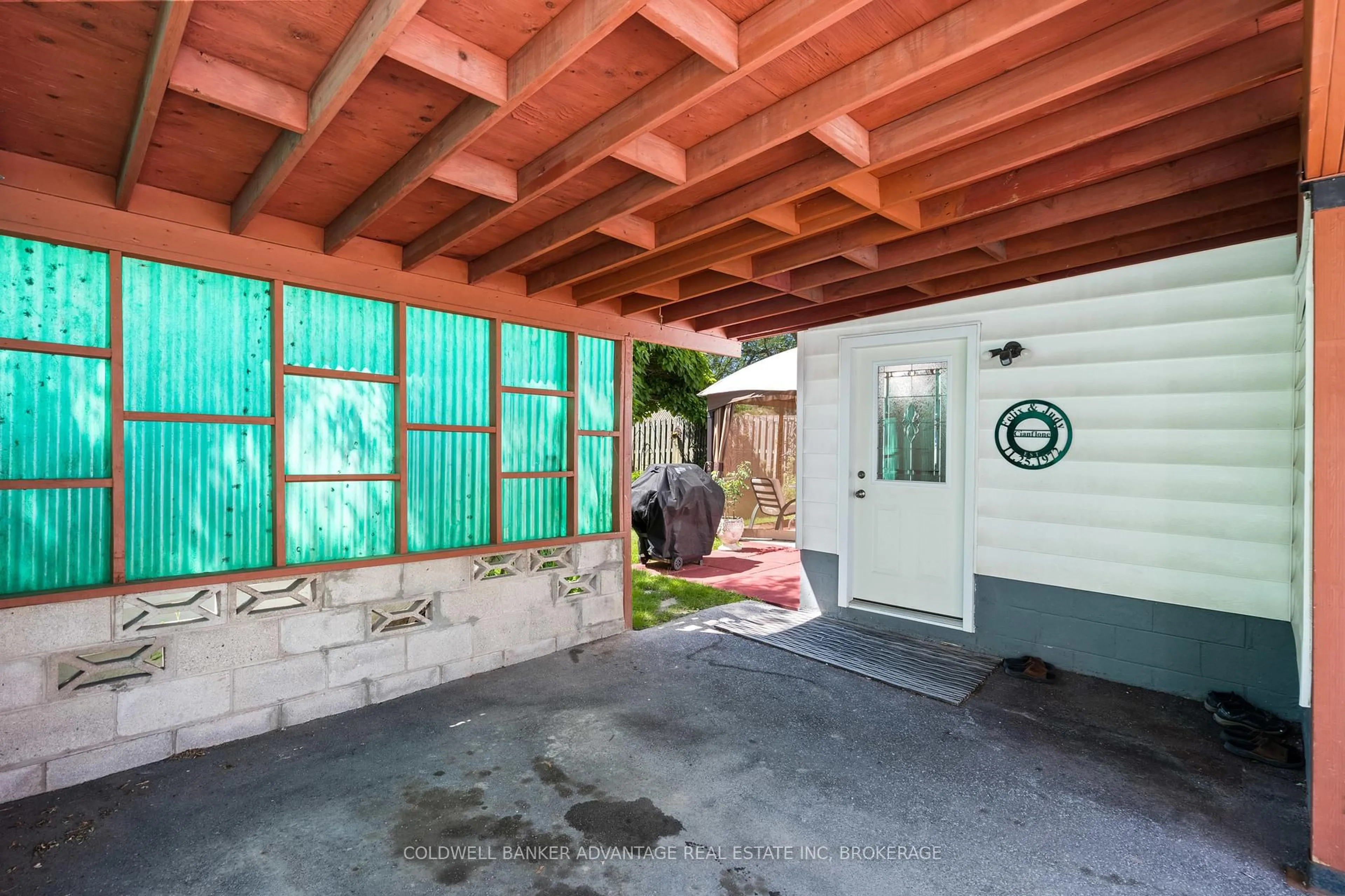 Unknown for 25 Lyons Ave, Welland Ontario L3B 1L8
