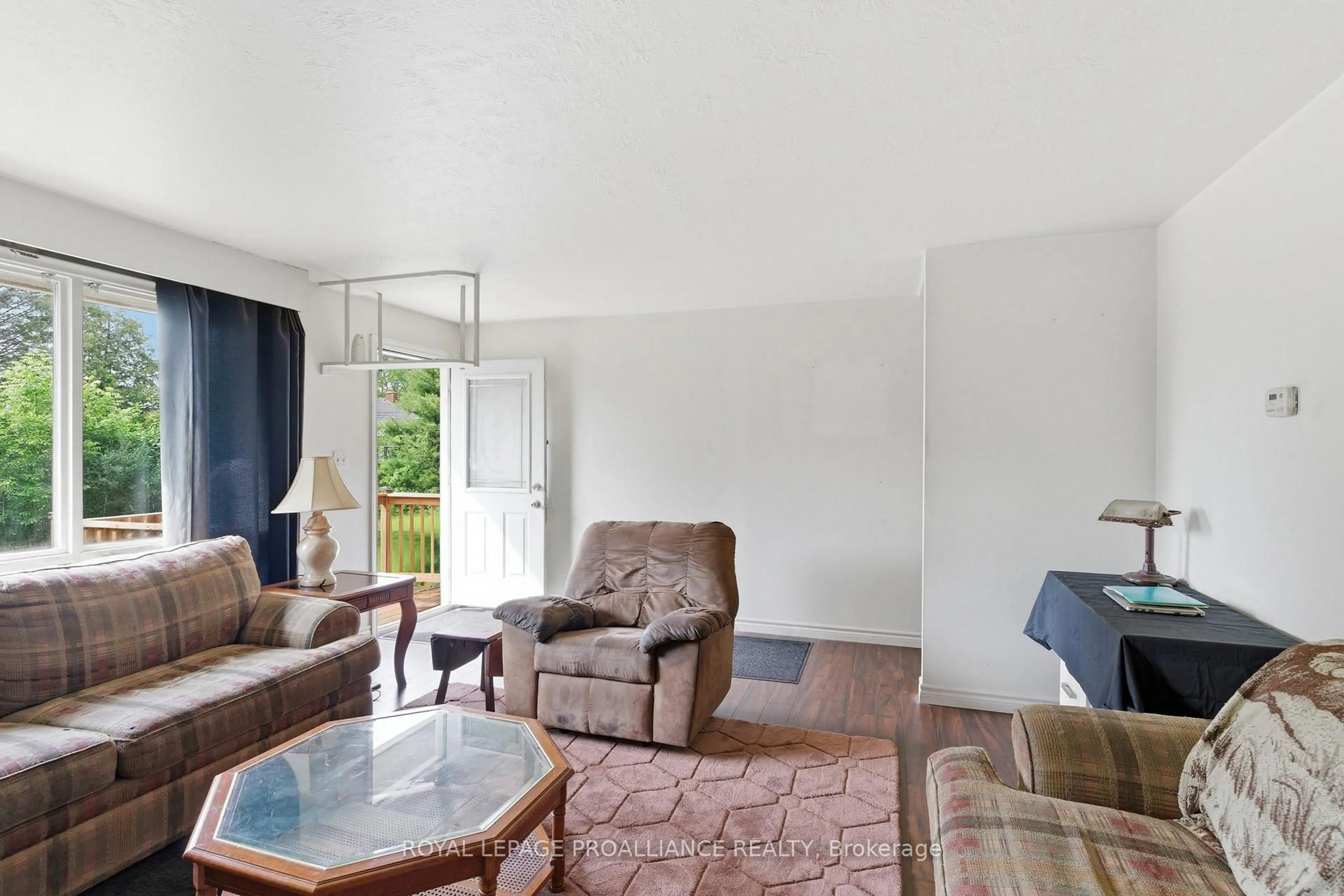 Living room with furniture, unknown for 29 Bayview Lane, Smiths Falls Ontario K7A 5B8
