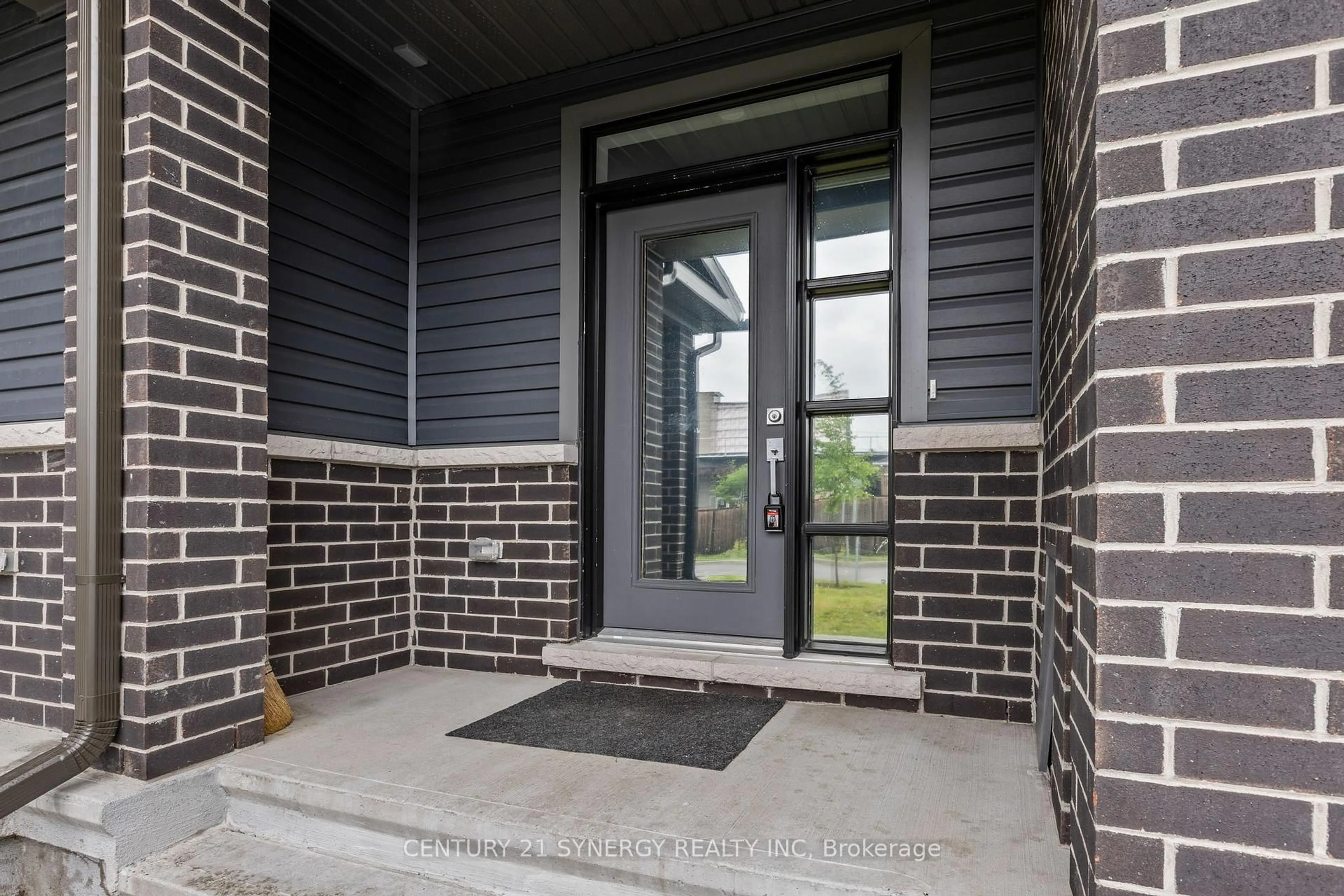 Unknown for 112 Attwell Private, Ottawa Ontario K2K 0P6
